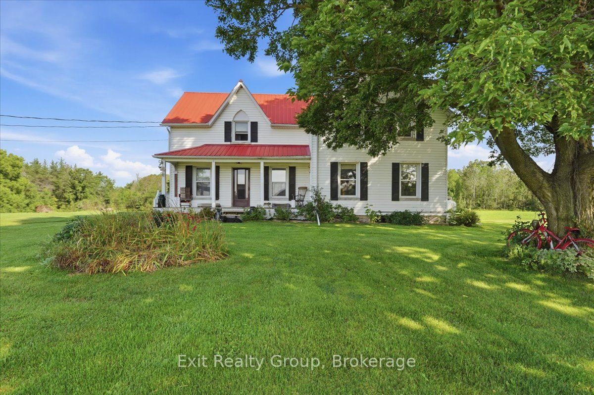 678 Squire Road Property Photo 1
