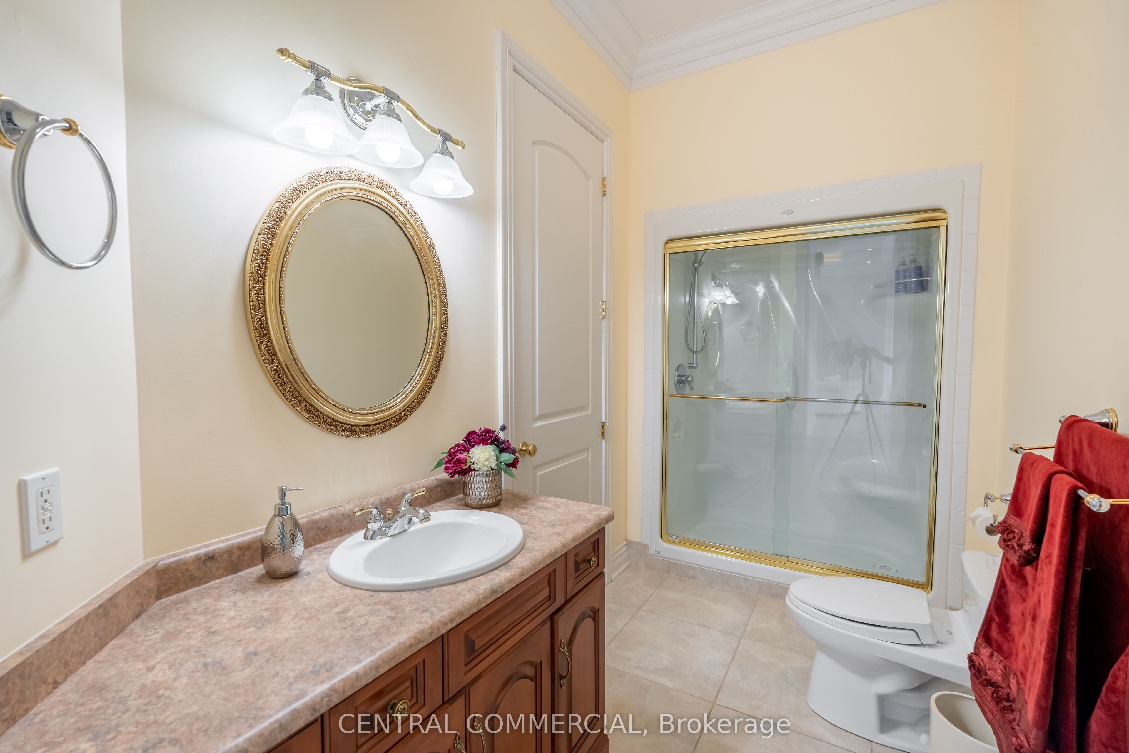 4266 Bluepoint Drive Property Photo 31