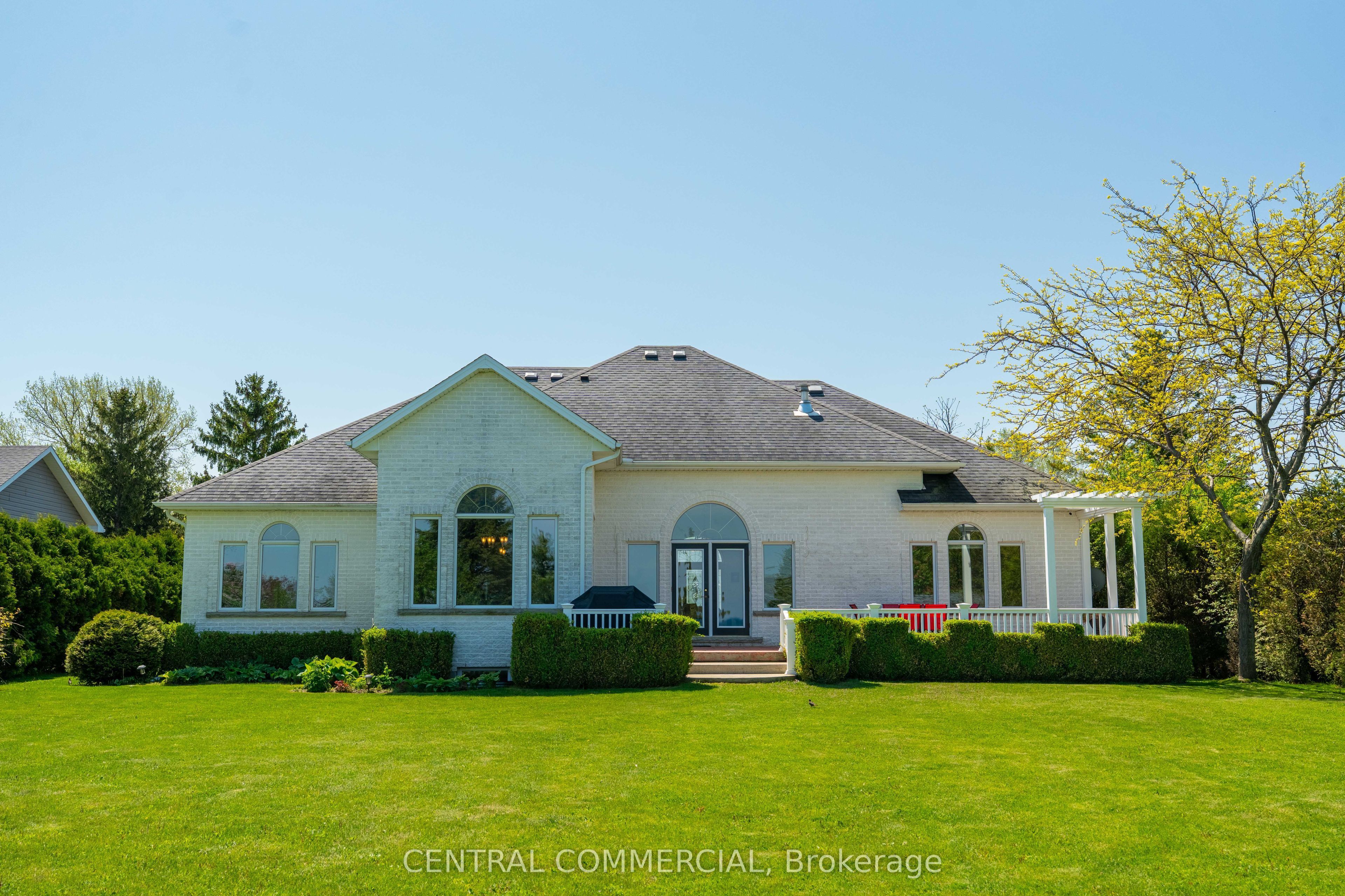 4266 Bluepoint Drive Property Photo 49