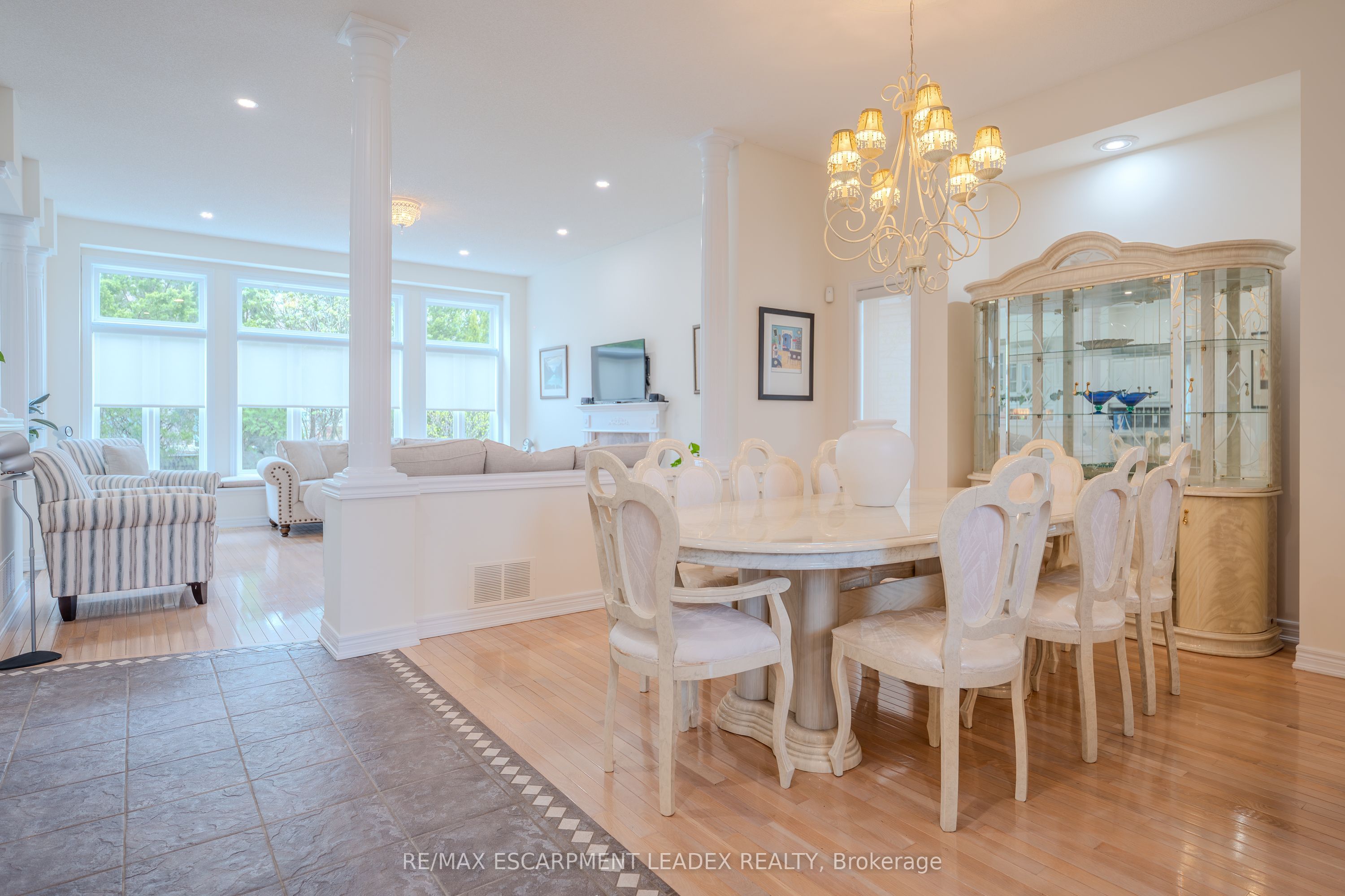 79 Moorland Crescent Property Photo 6