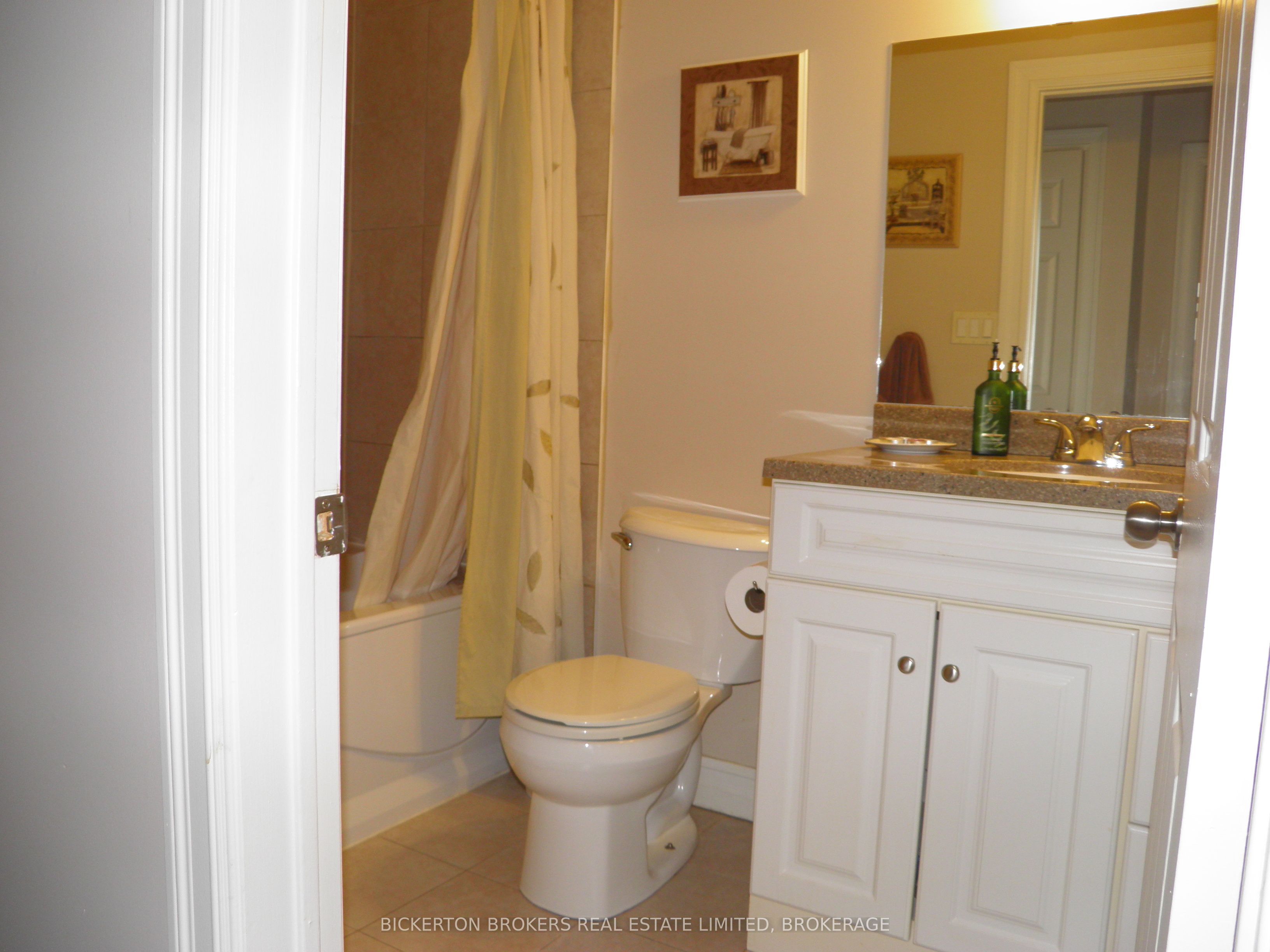 21 Frederick St Street Property Photo 43