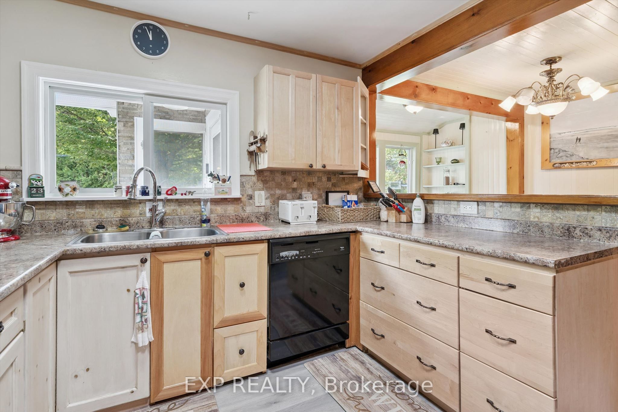 23 Ewing Street Property Photo 7