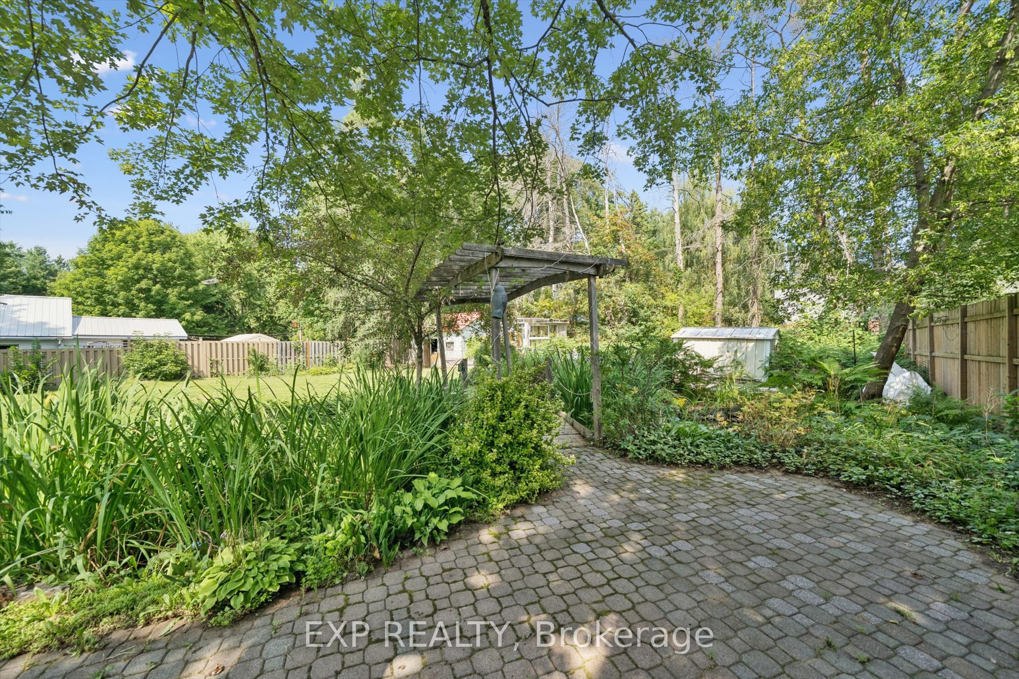 23 Ewing Street Property Photo 22