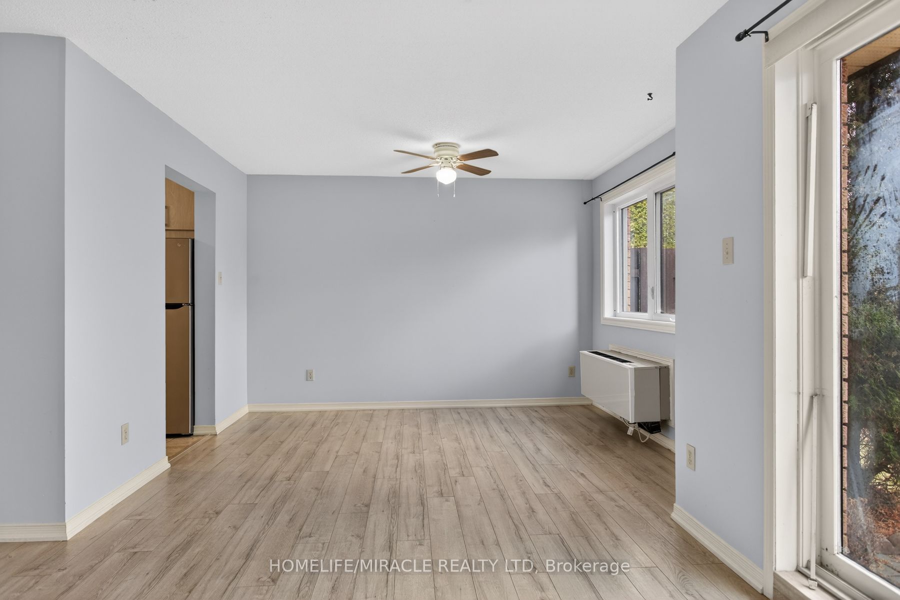 36 Champlain Crescent 32 Property Photo 14