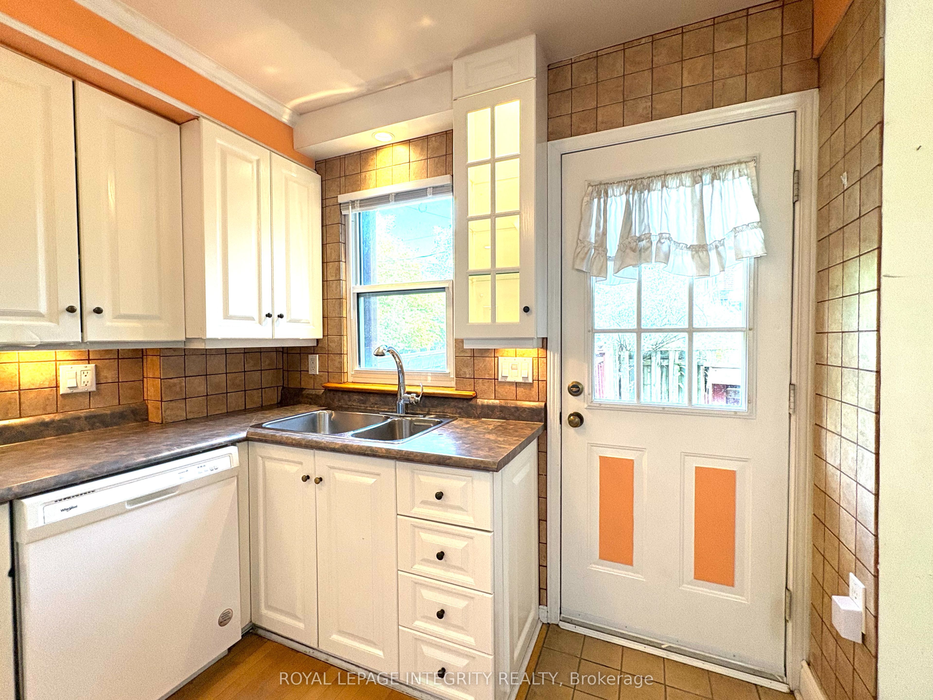 1222 Dorchester Avenue Property Photo 19