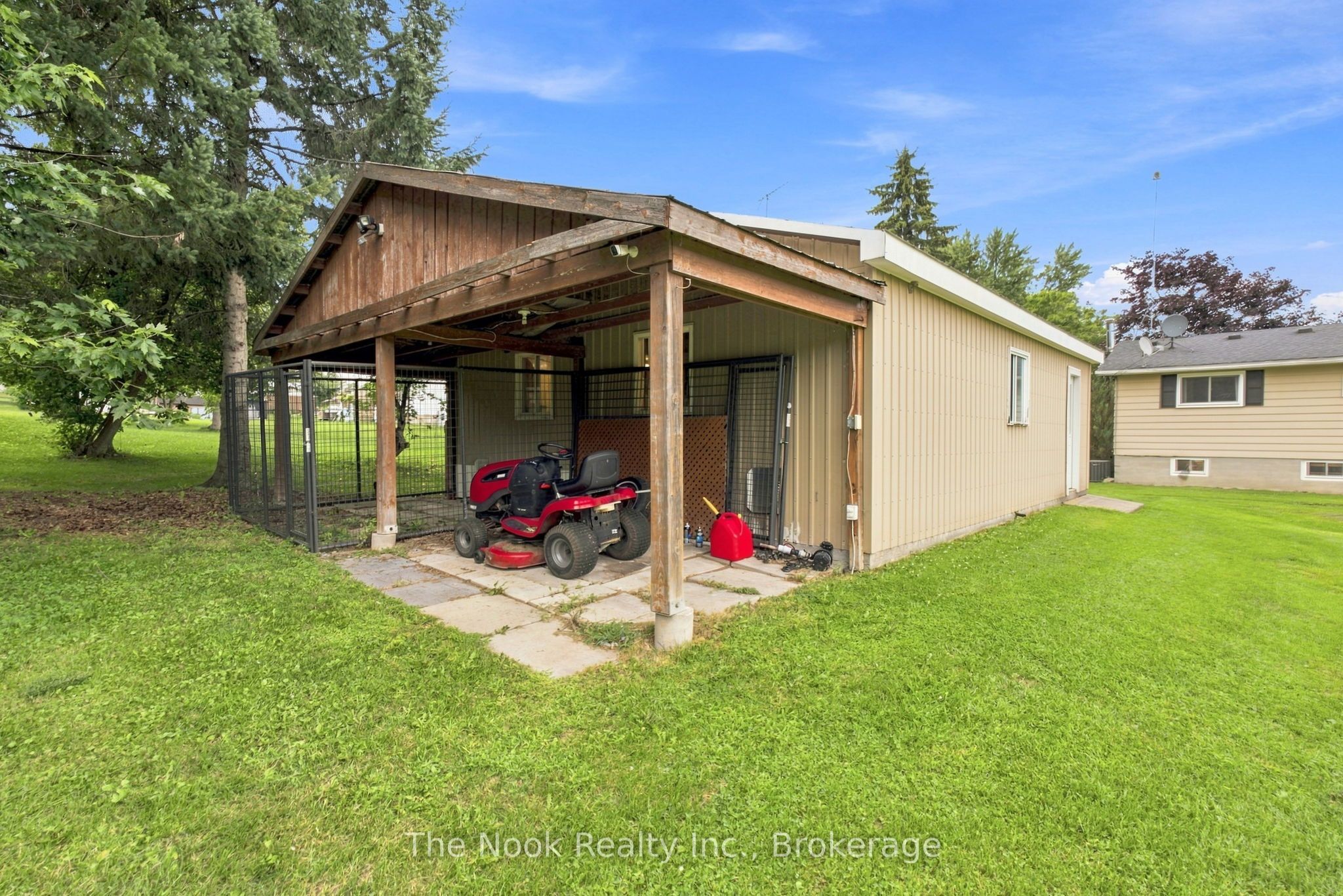 24 Cedar Ridge Drive Property Photo 45