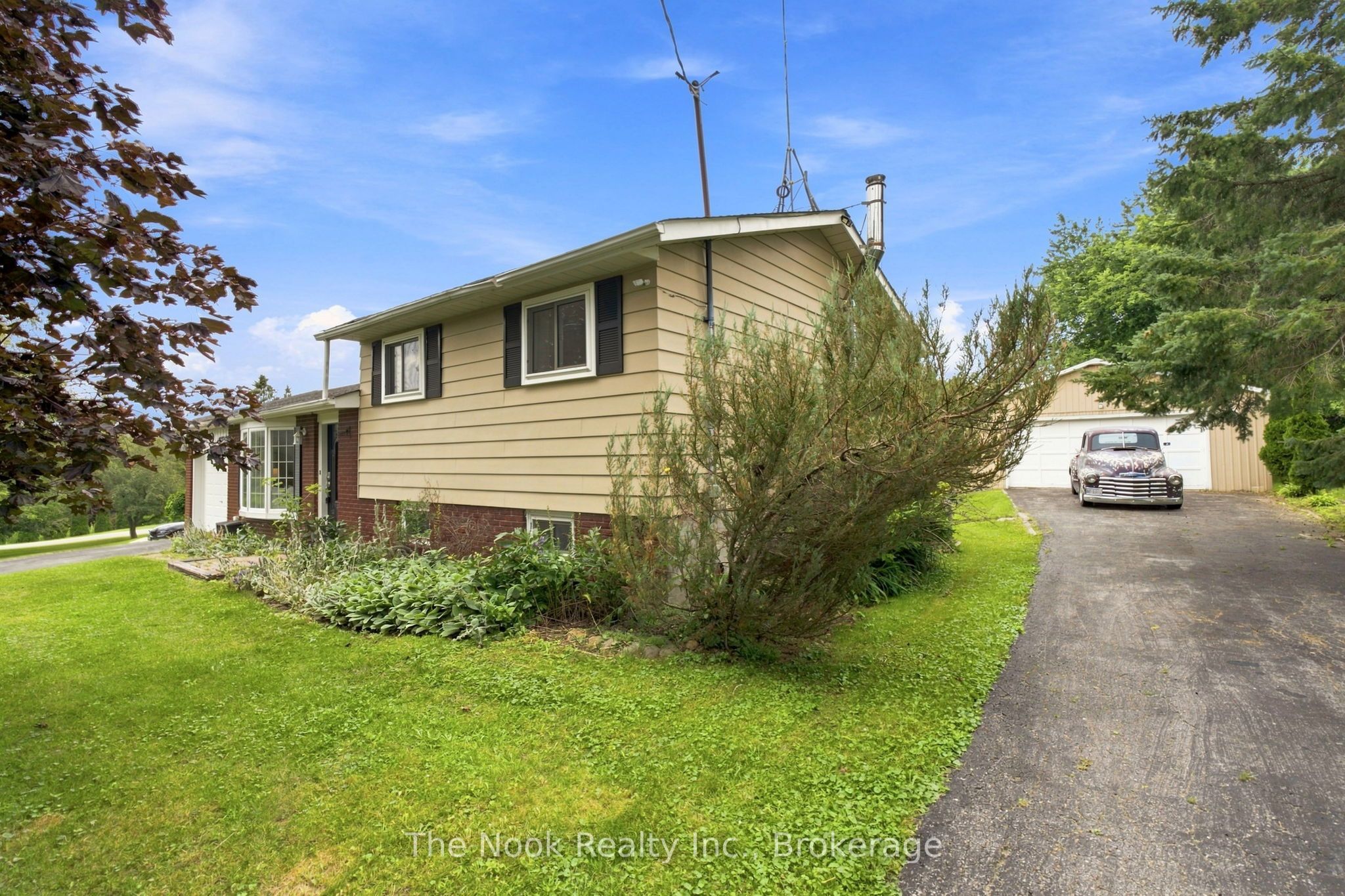 24 Cedar Ridge Drive Property Photo 46