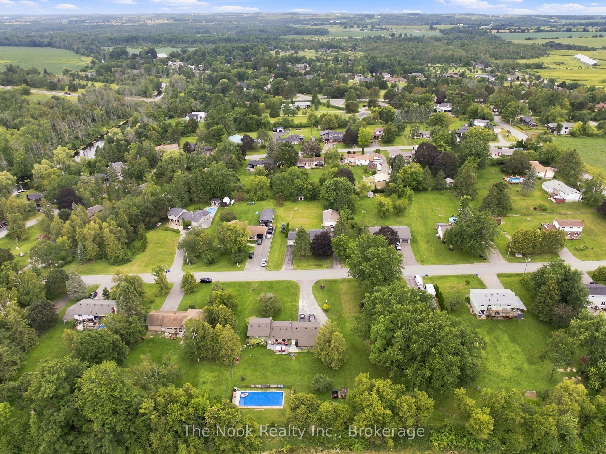 24 Cedar Ridge Drive Property Photo 48