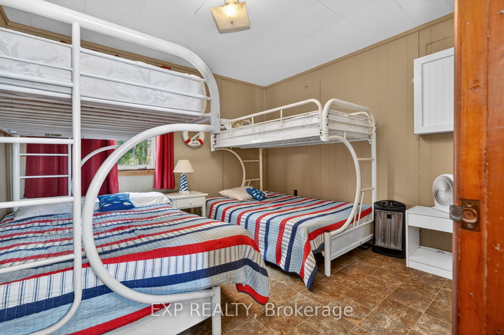 1039 Wonder Beach Road Property Photo 13