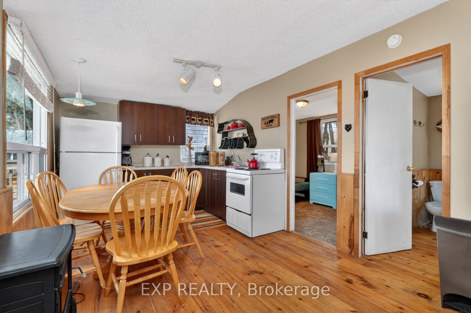 1039 Wonder Beach Road Property Photo 19