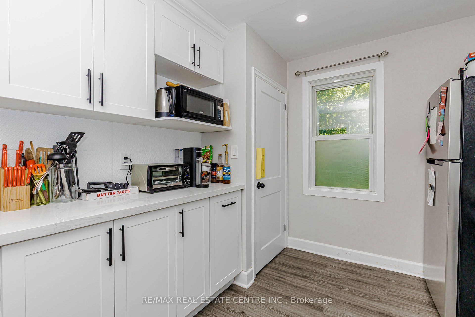 16 Ainslie Avenue Property Photo 8