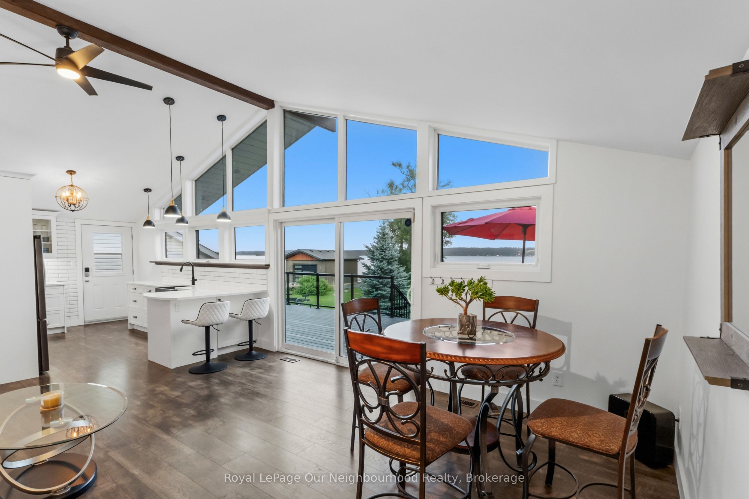 445 Pengelley Drive Property Photo 8