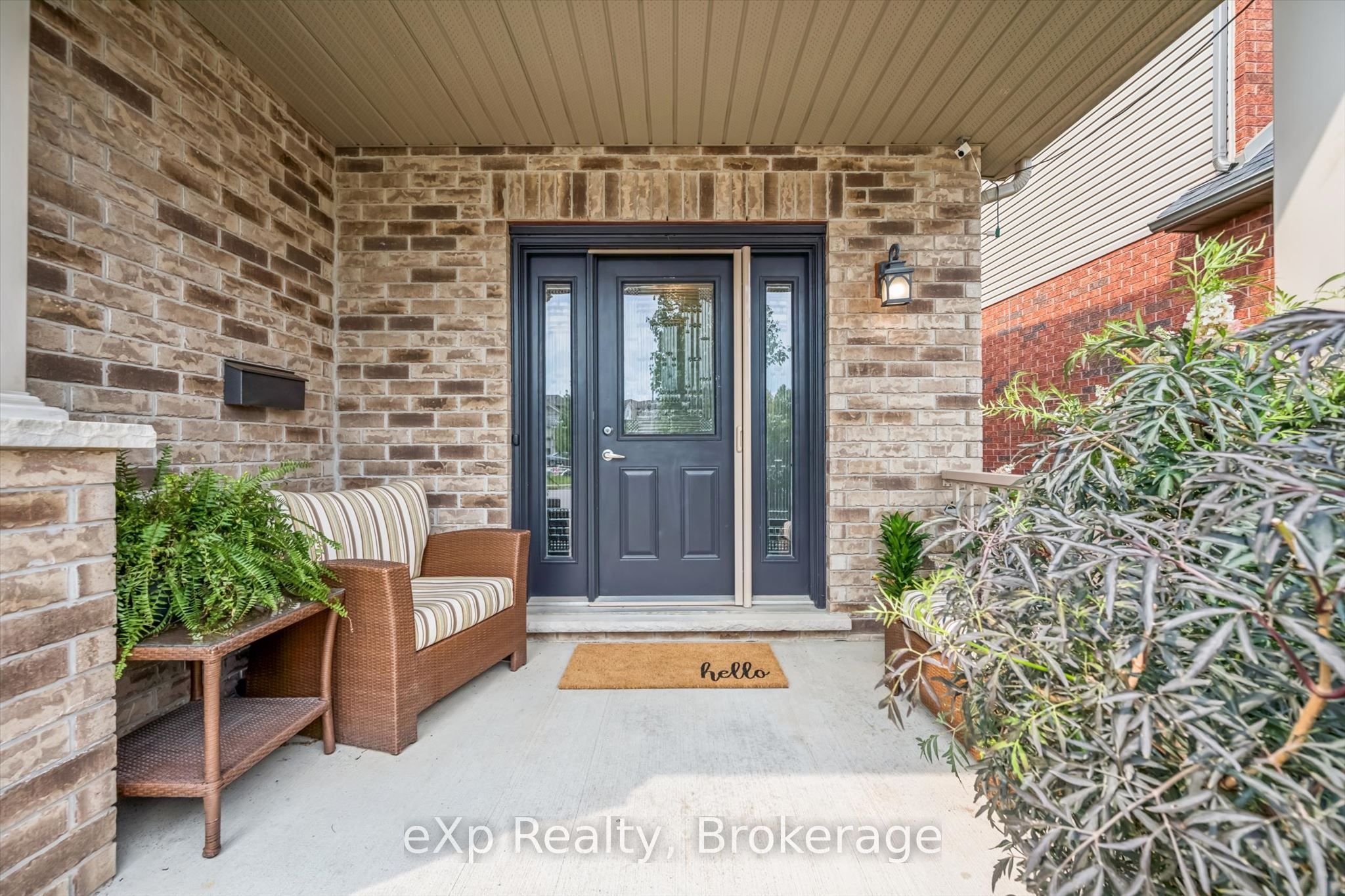 41 Westra Drive Property Photo 6