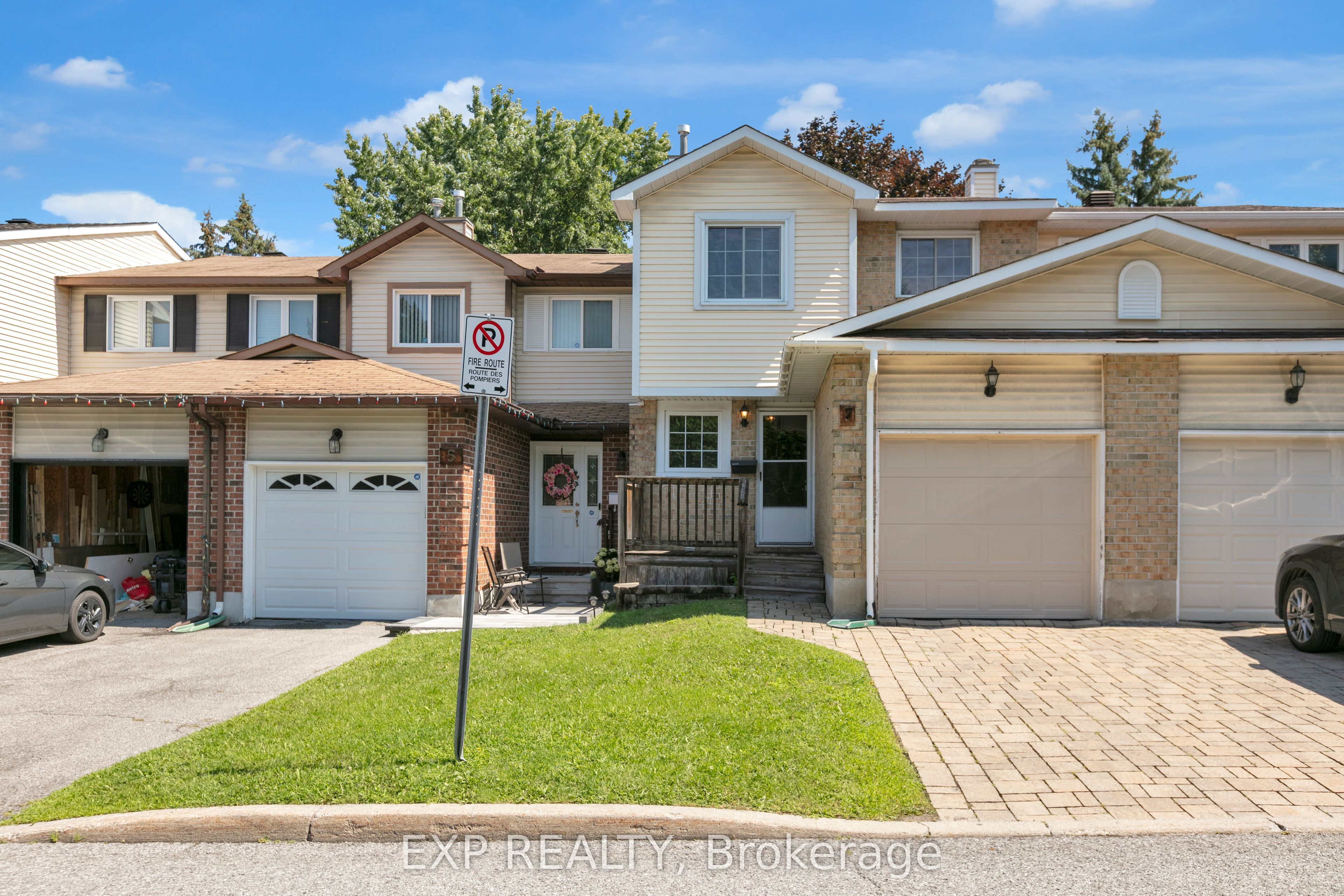 7 Sundback Lane Property Photo 1