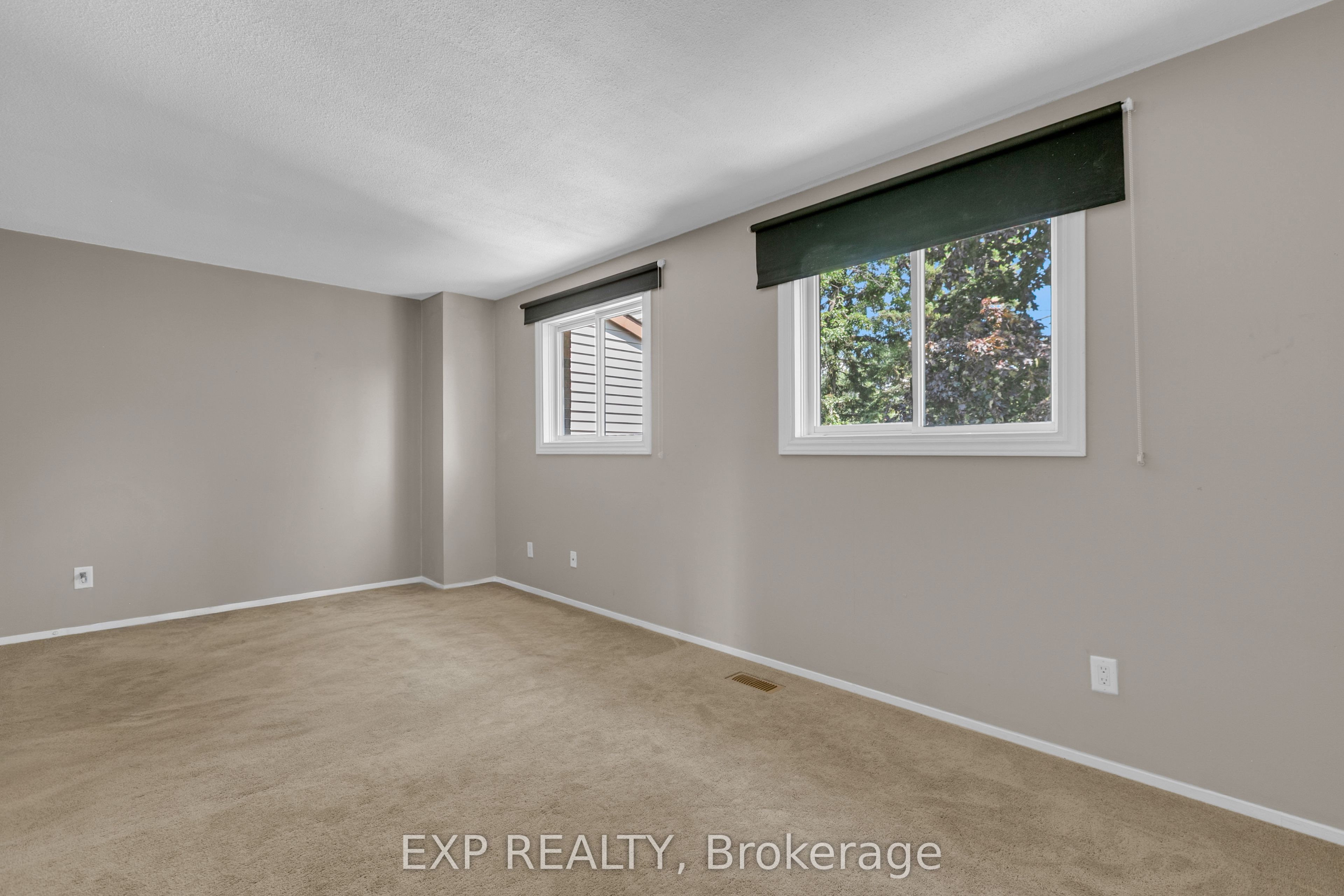 7 Sundback Lane Property Photo 13