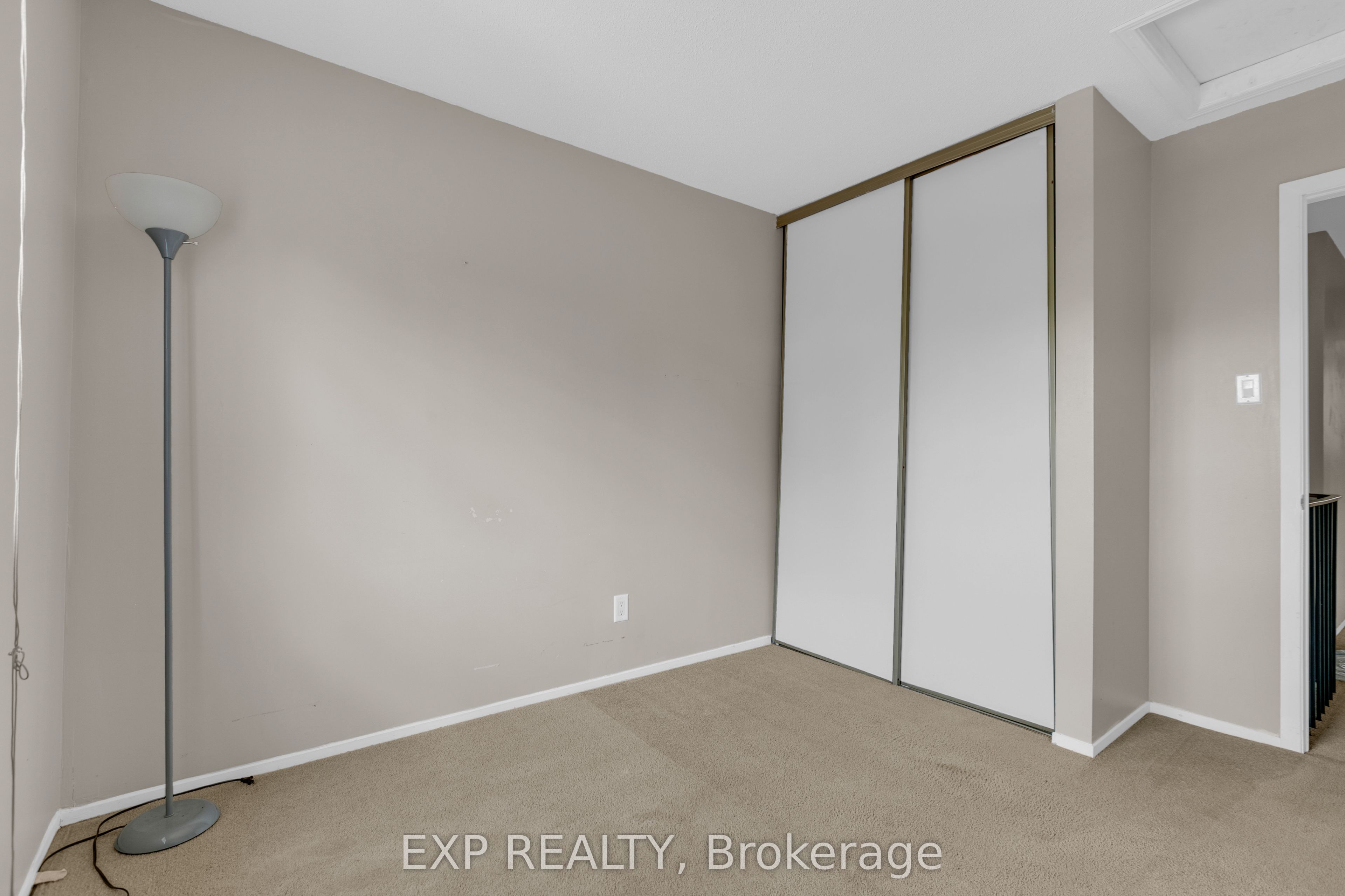 7 Sundback Lane Property Photo 15
