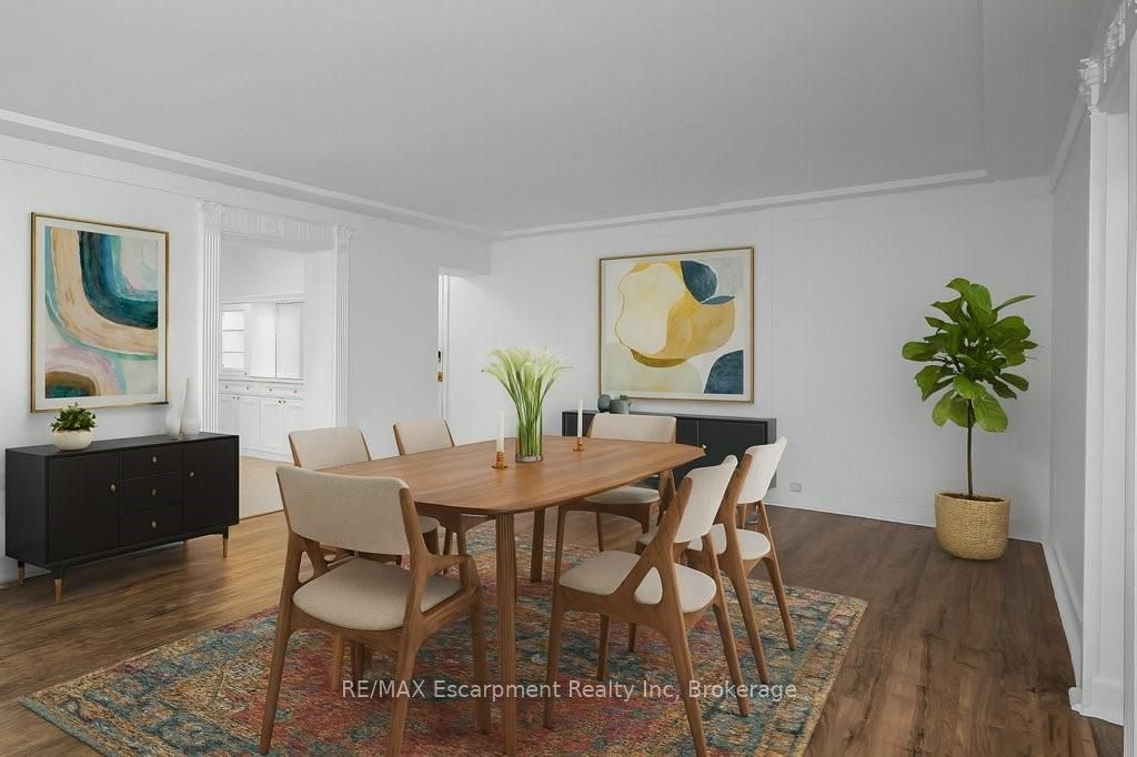 9 Grant Boulevard 201 Property Photo 9