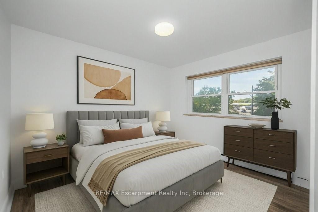 9 Grant Boulevard 201 Property Photo 22
