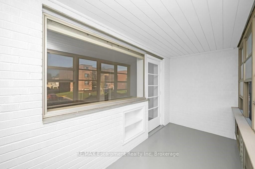 9 Grant Boulevard 201 Property Photo 30