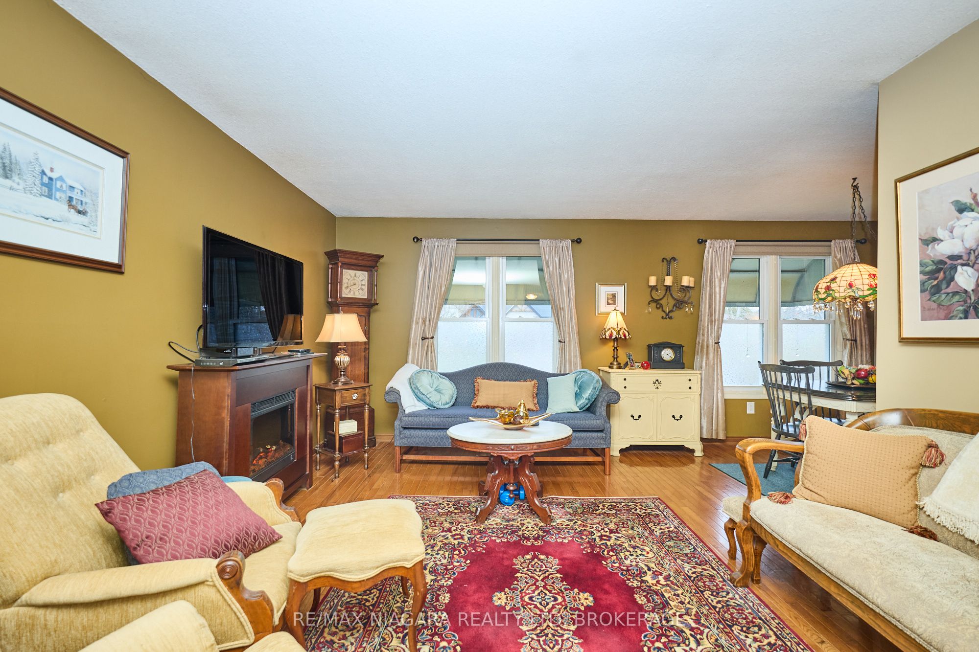 698 Buffalo Road Property Photo 6