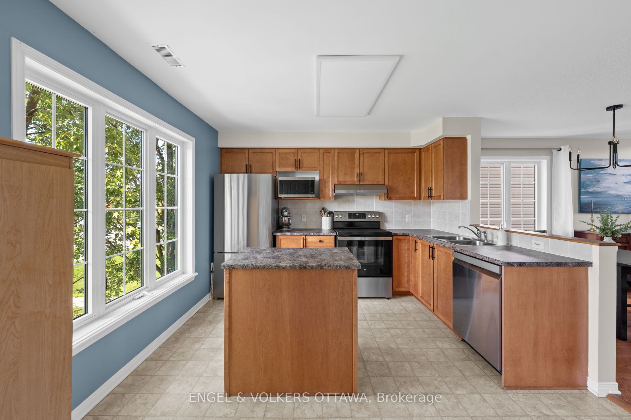 70 Edenvale Drive 163 Property Photo 13