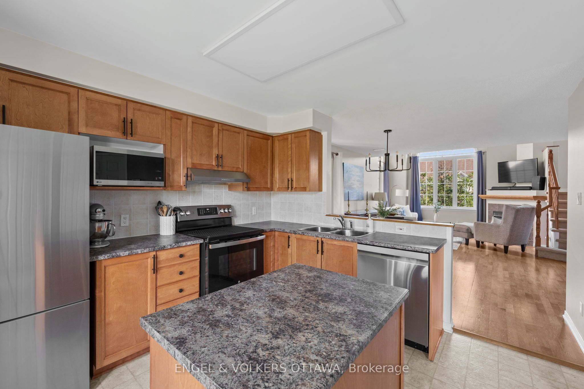 70 Edenvale Drive 163 Property Photo 14