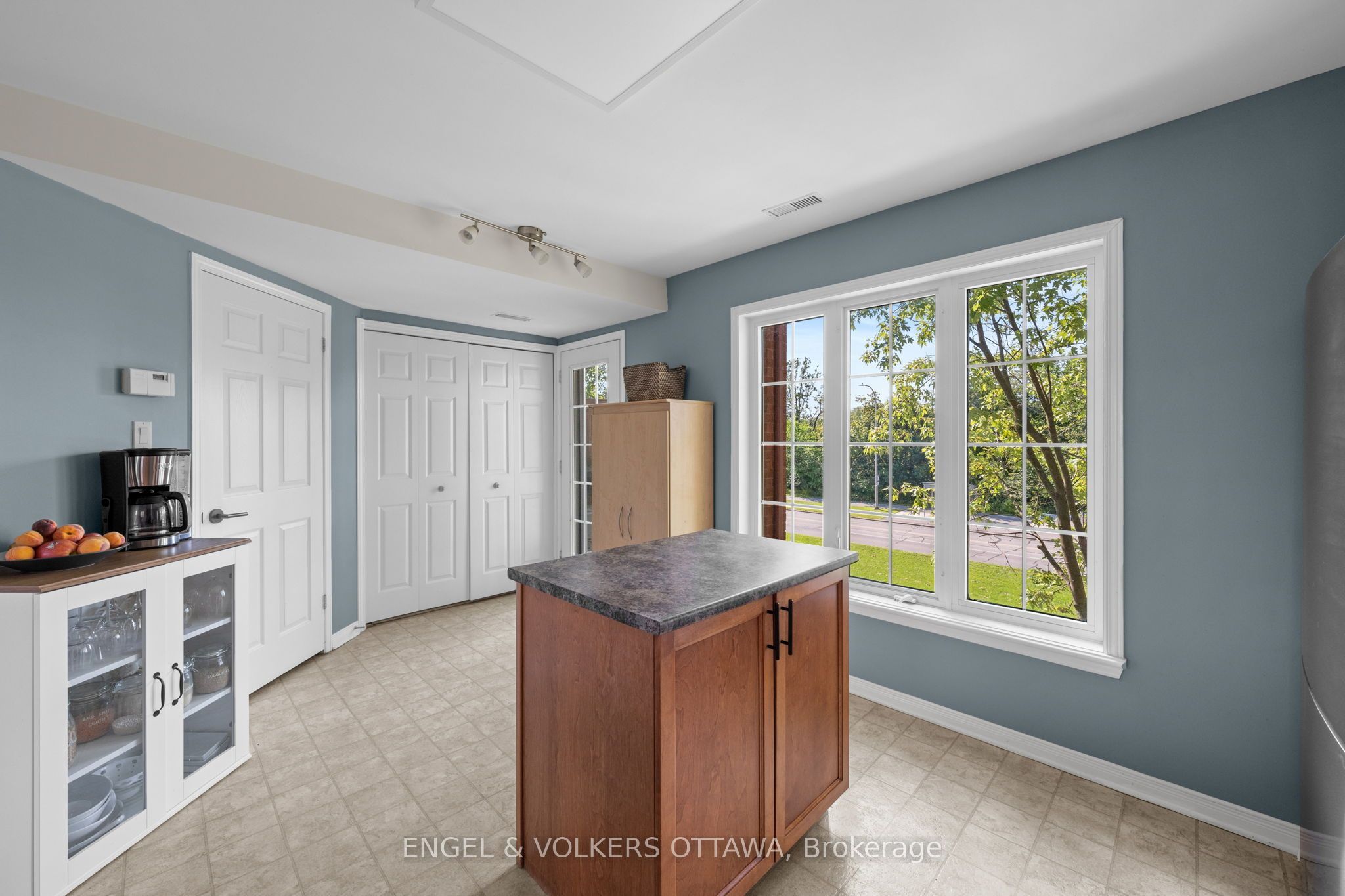 70 Edenvale Drive 163 Property Photo 16