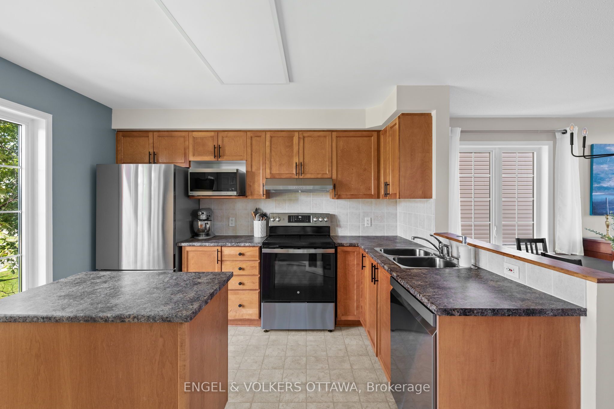 70 Edenvale Drive 163 Property Photo 17