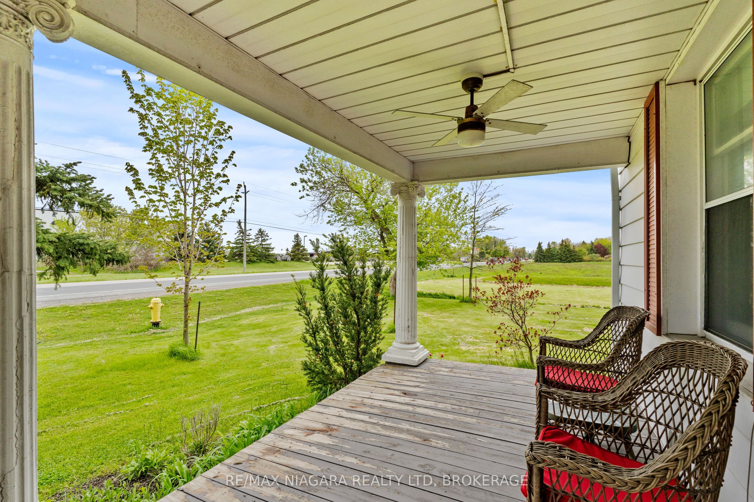 1068 Niagara Stone Road Property Photo 4