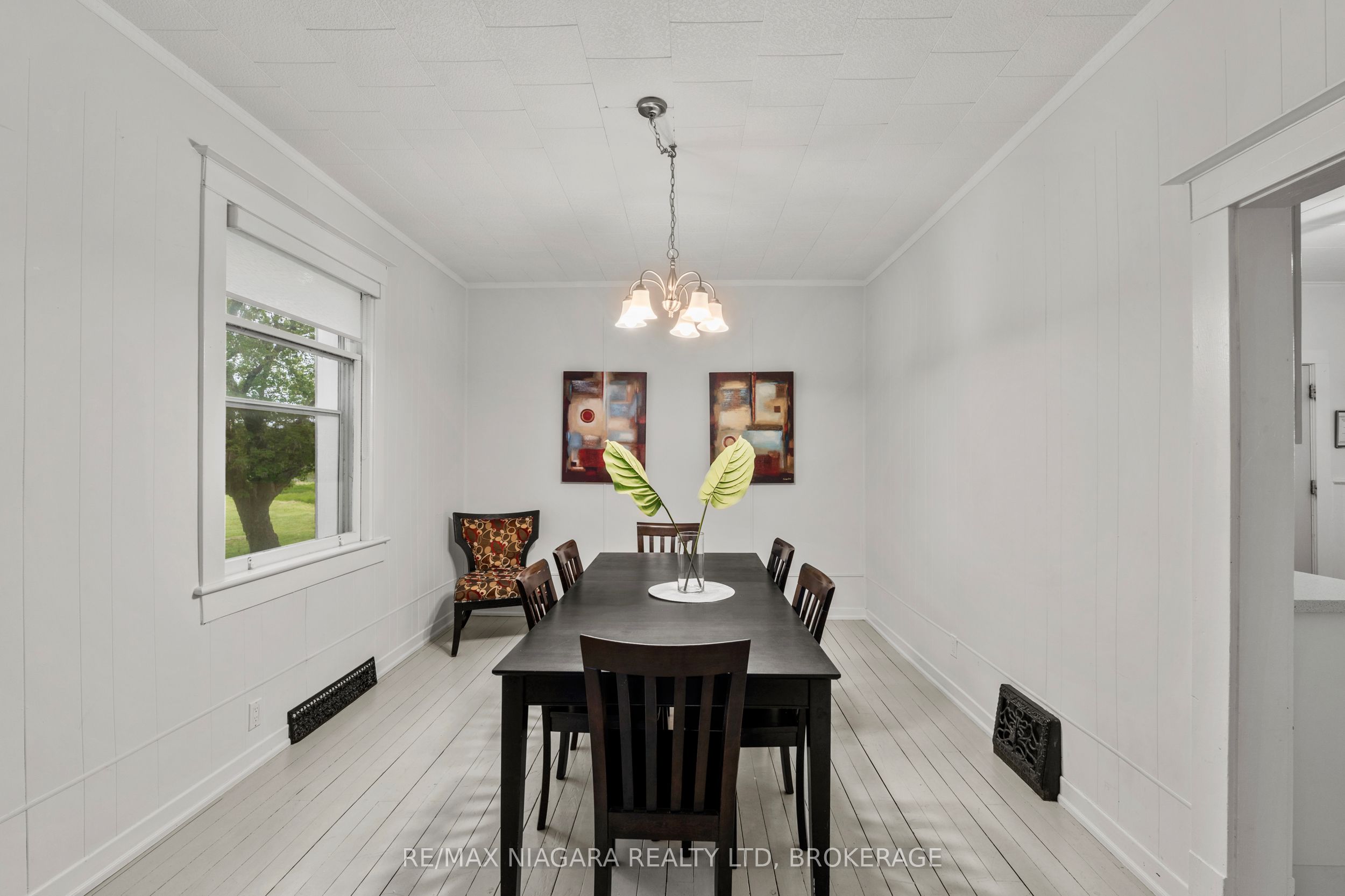 1068 Niagara Stone Road Property Photo 16