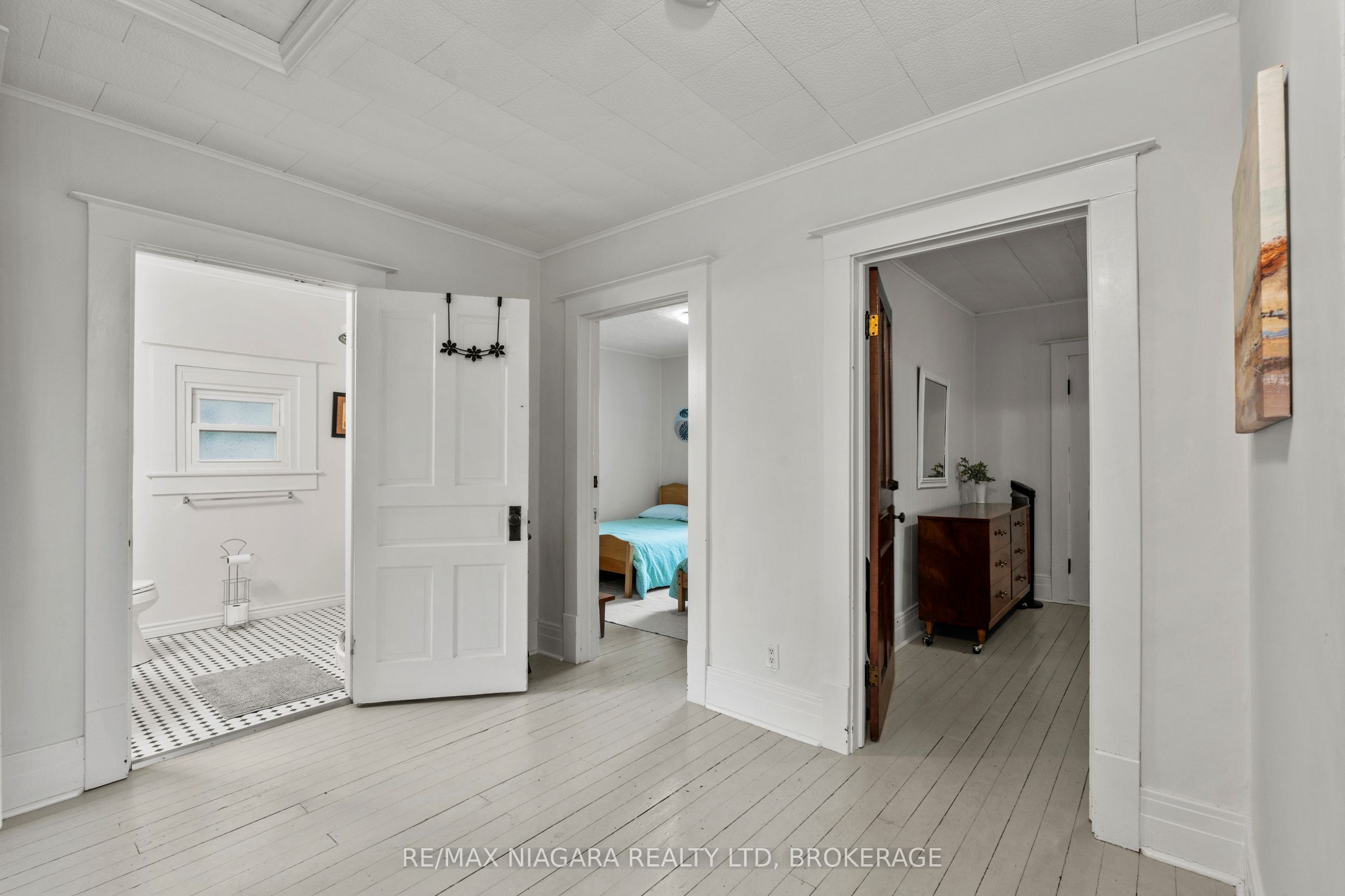 1068 Niagara Stone Road Property Photo 20