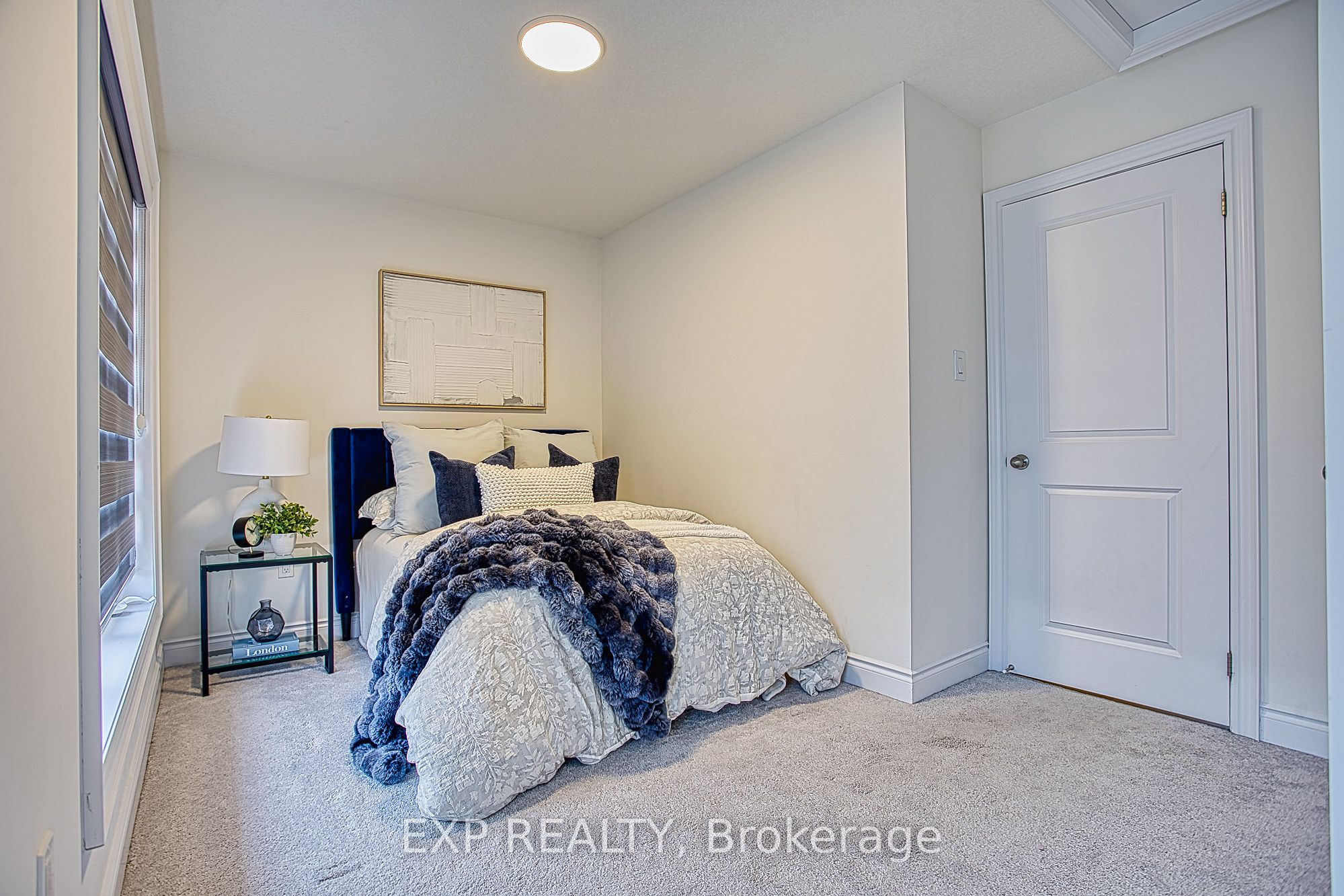 383 Dundas Street E 4 Property Photo 16