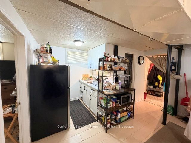 425 King Street W Property Photo 22