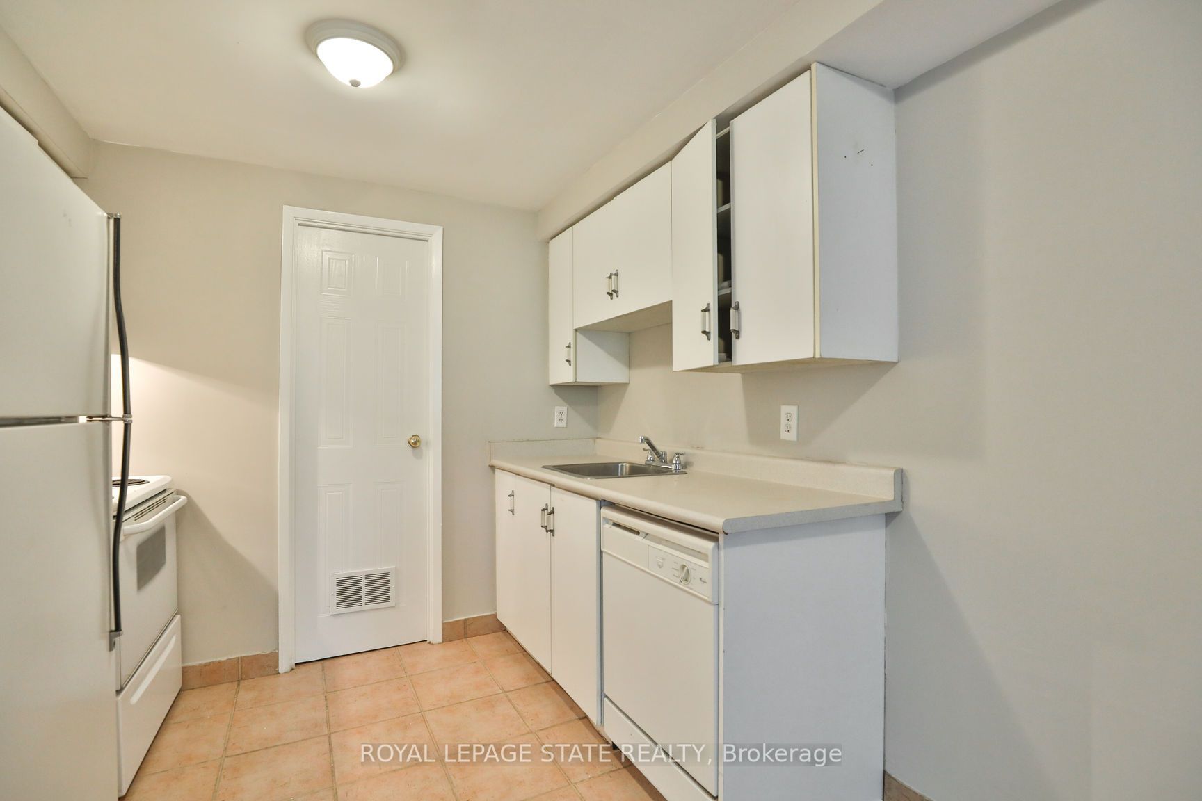 400 York Boulevard 208 Property Photo 15