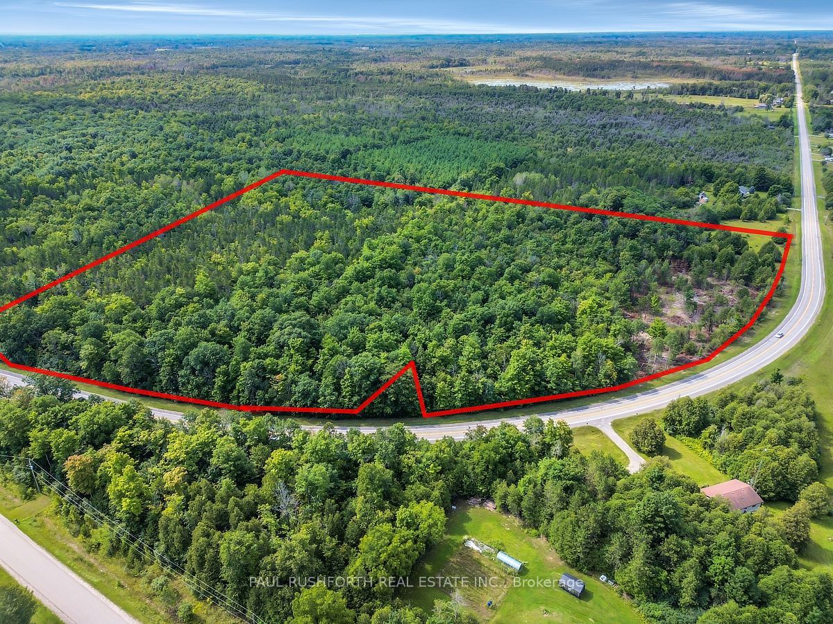 7401 County Road 21 Road Property Photo 2