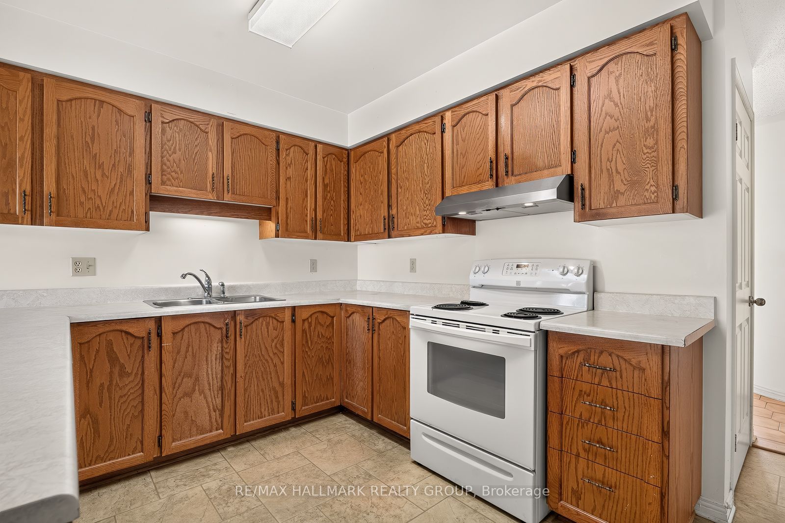 38 Bateman Drive Property Photo 12