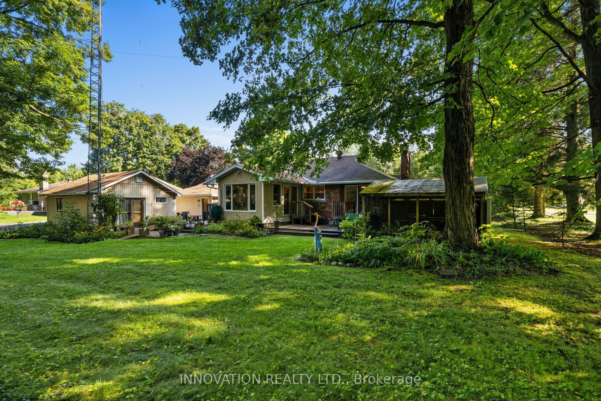 3885 Carp Road Property Photo 31