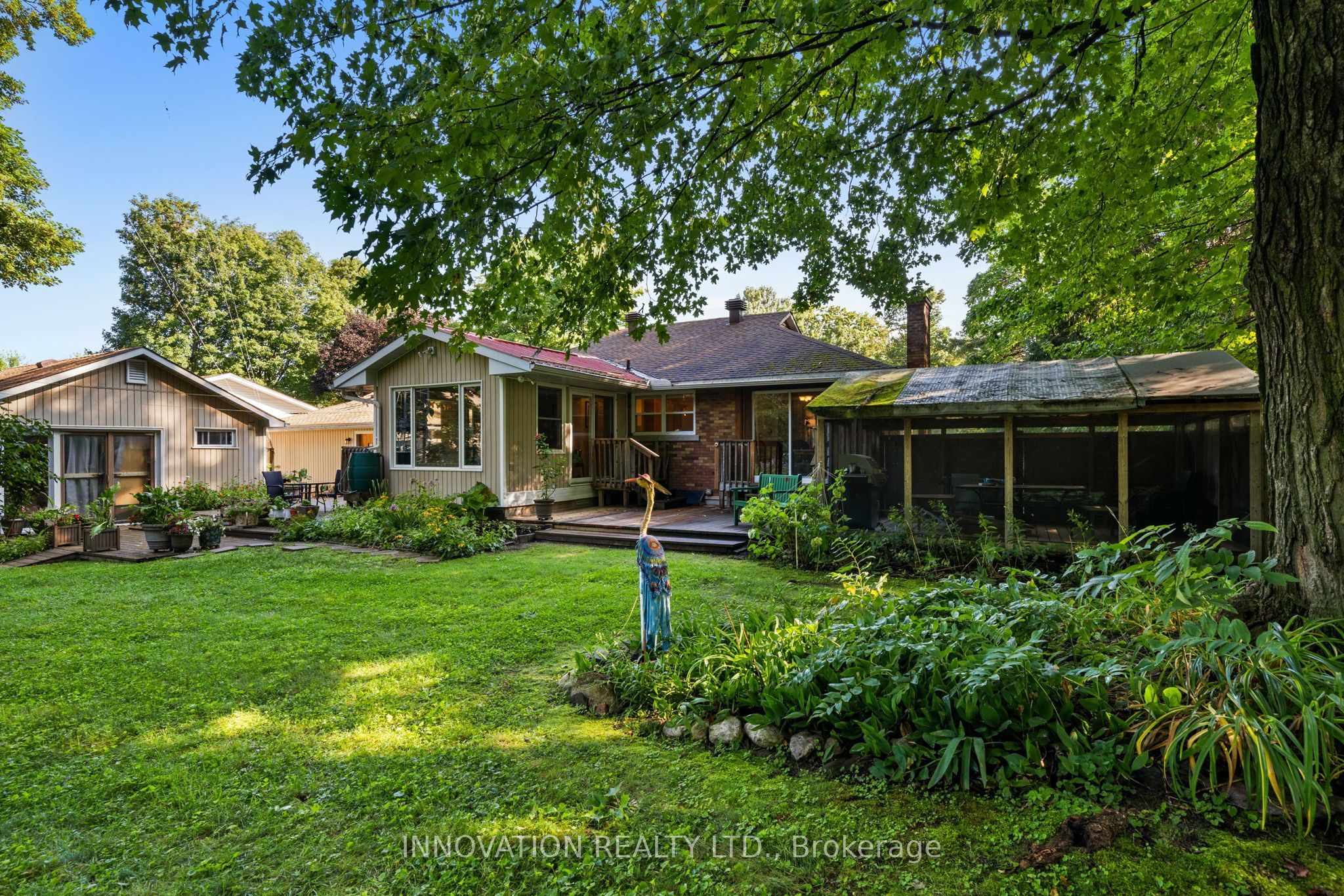 3885 Carp Road Property Photo 33