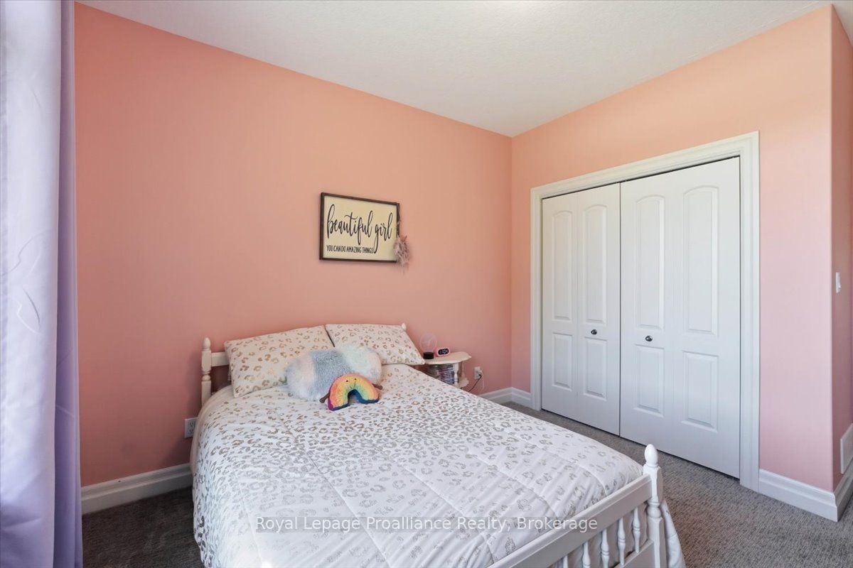 63 Hiddenvalley Drive Property Photo 21