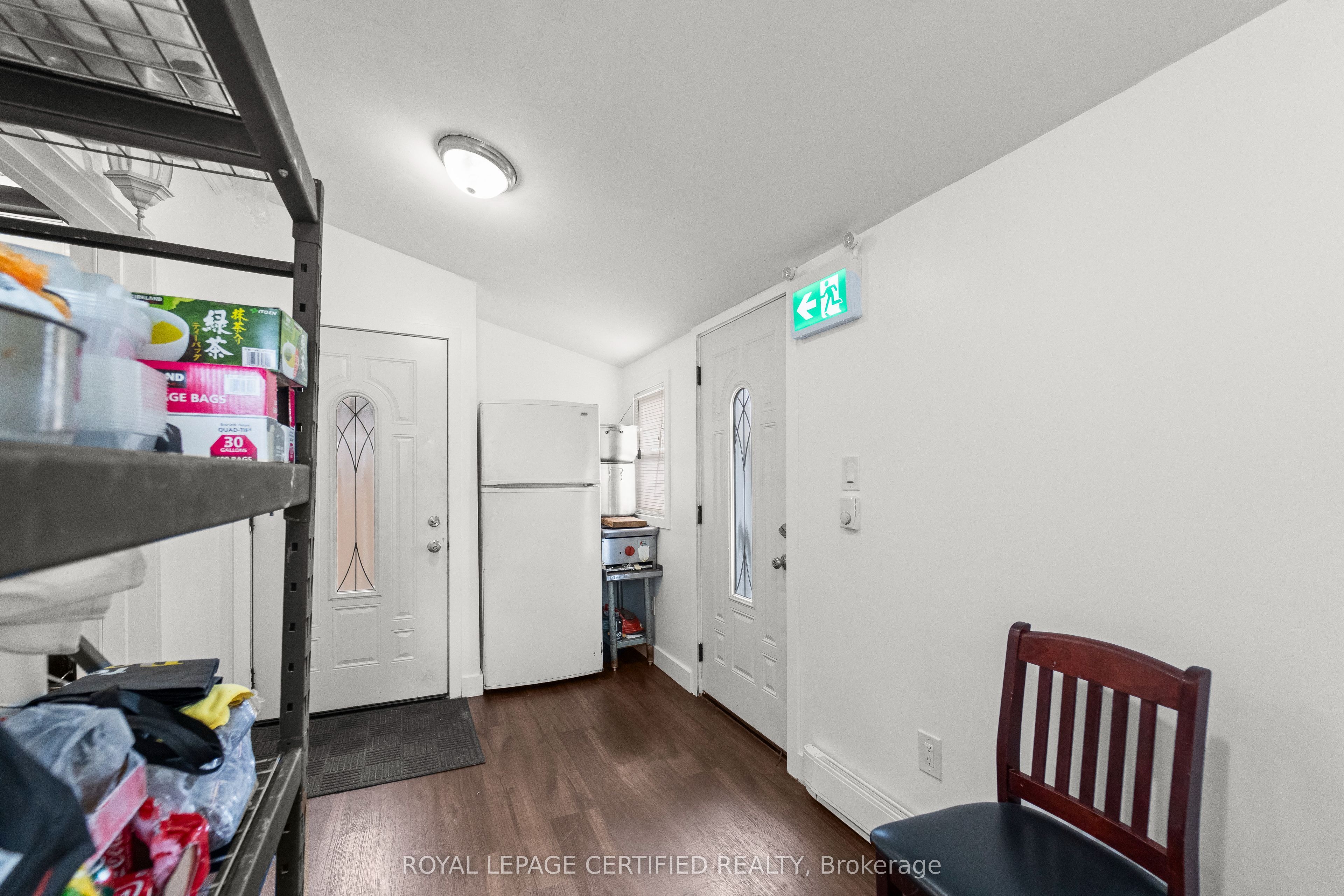 25 Eby Street S Property Photo 20