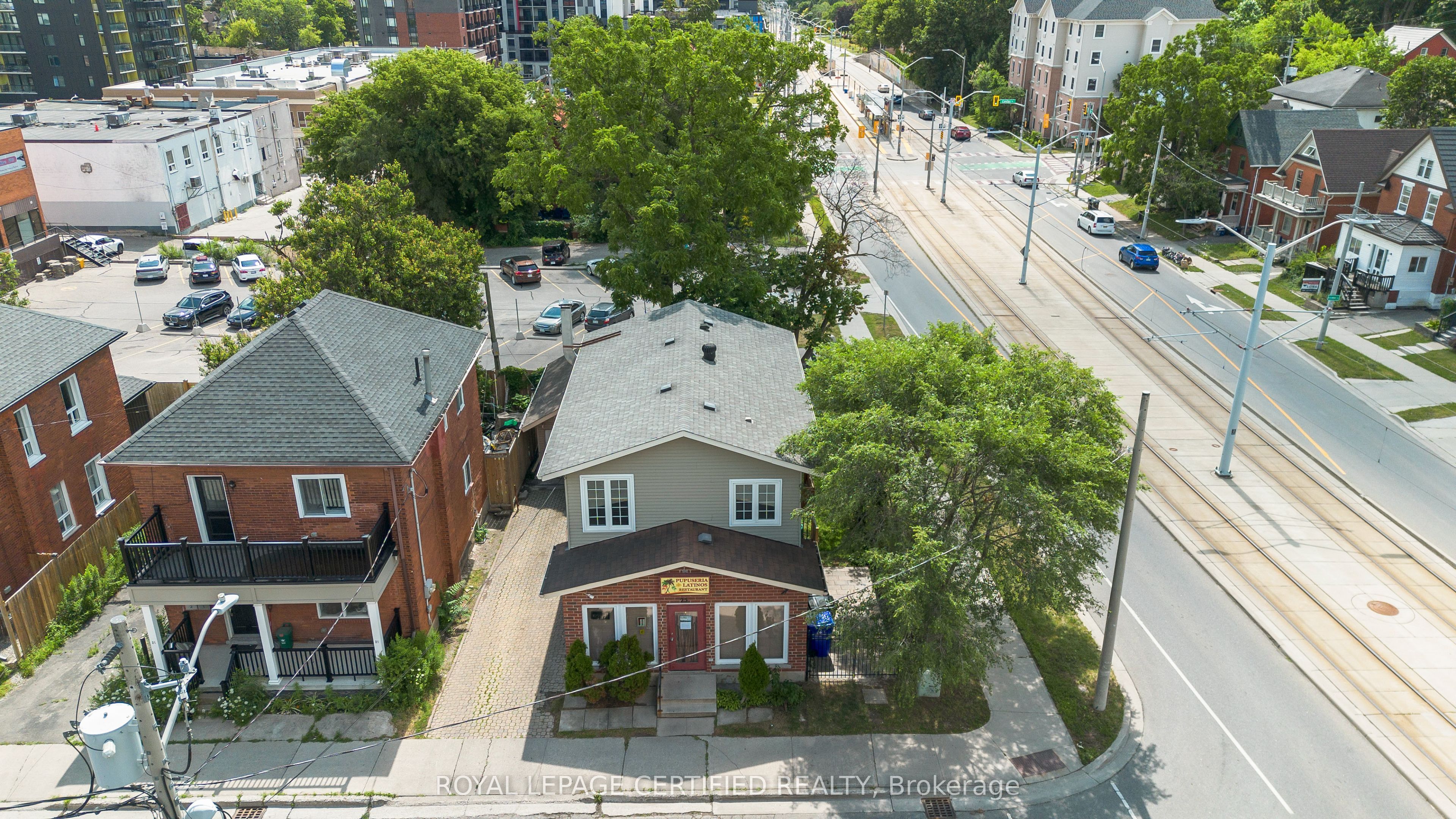 25 Eby Street S Property Photo 46