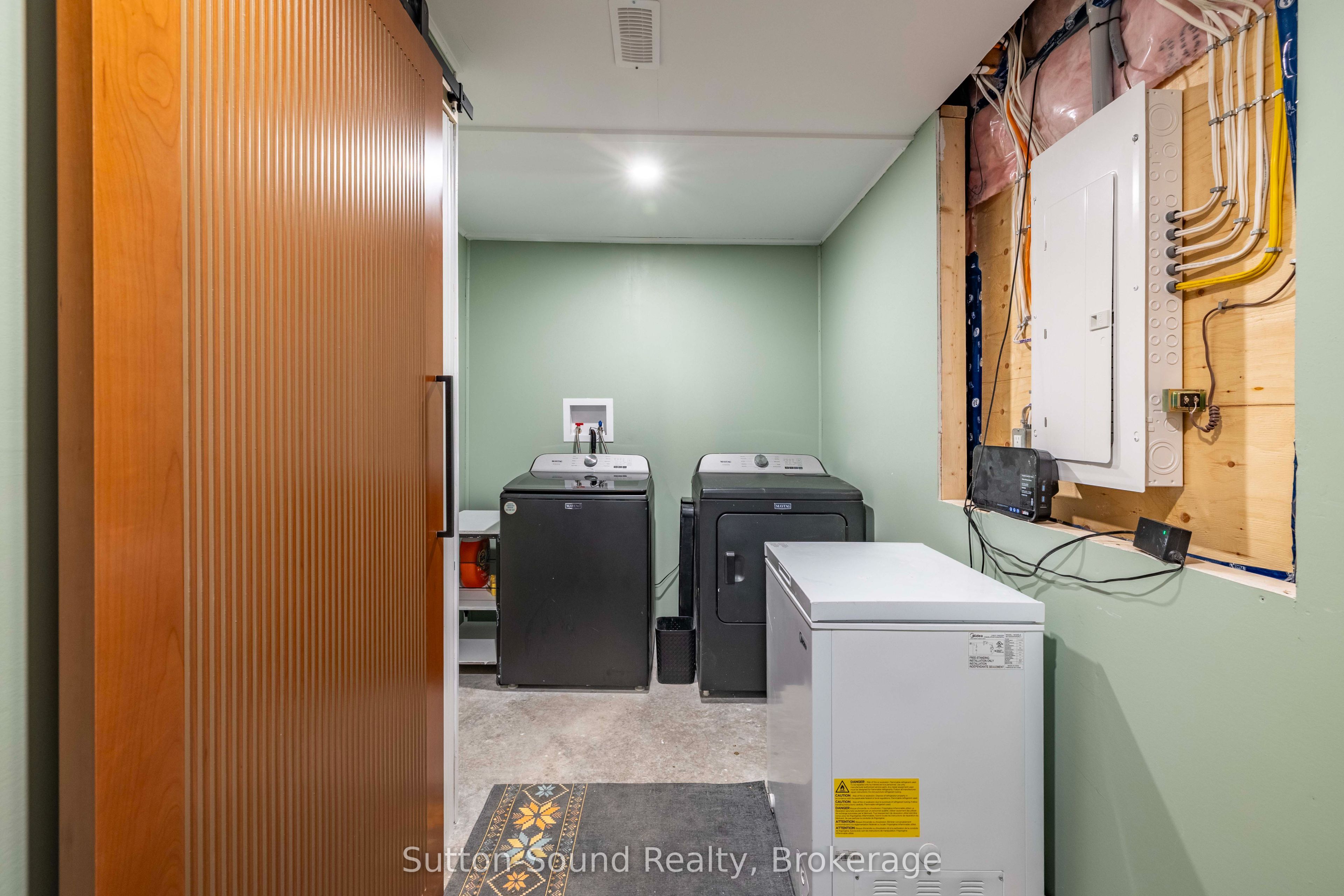 921 8th Avenue W Property Photo 22