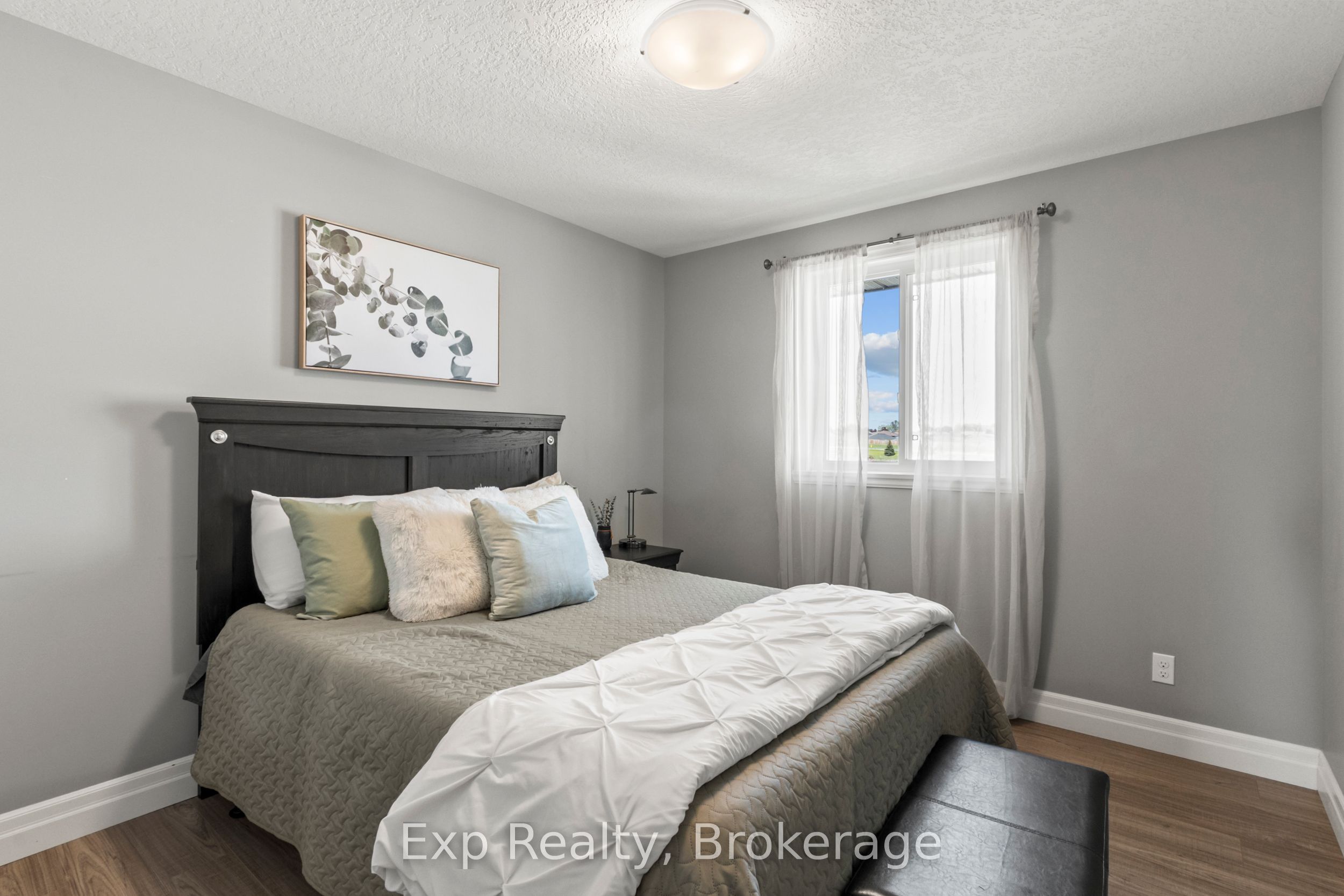 54 Cortland Crescent Property Photo 20