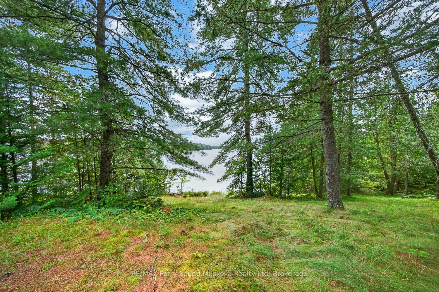 418 Whitestone Lk Road Property Photo 9