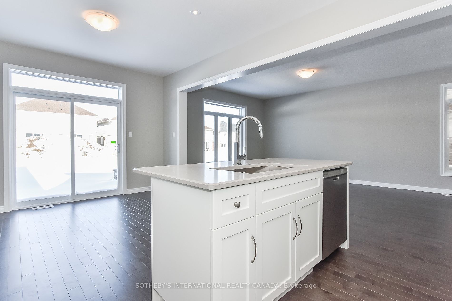 529 Anton Crescent Property Photo 15