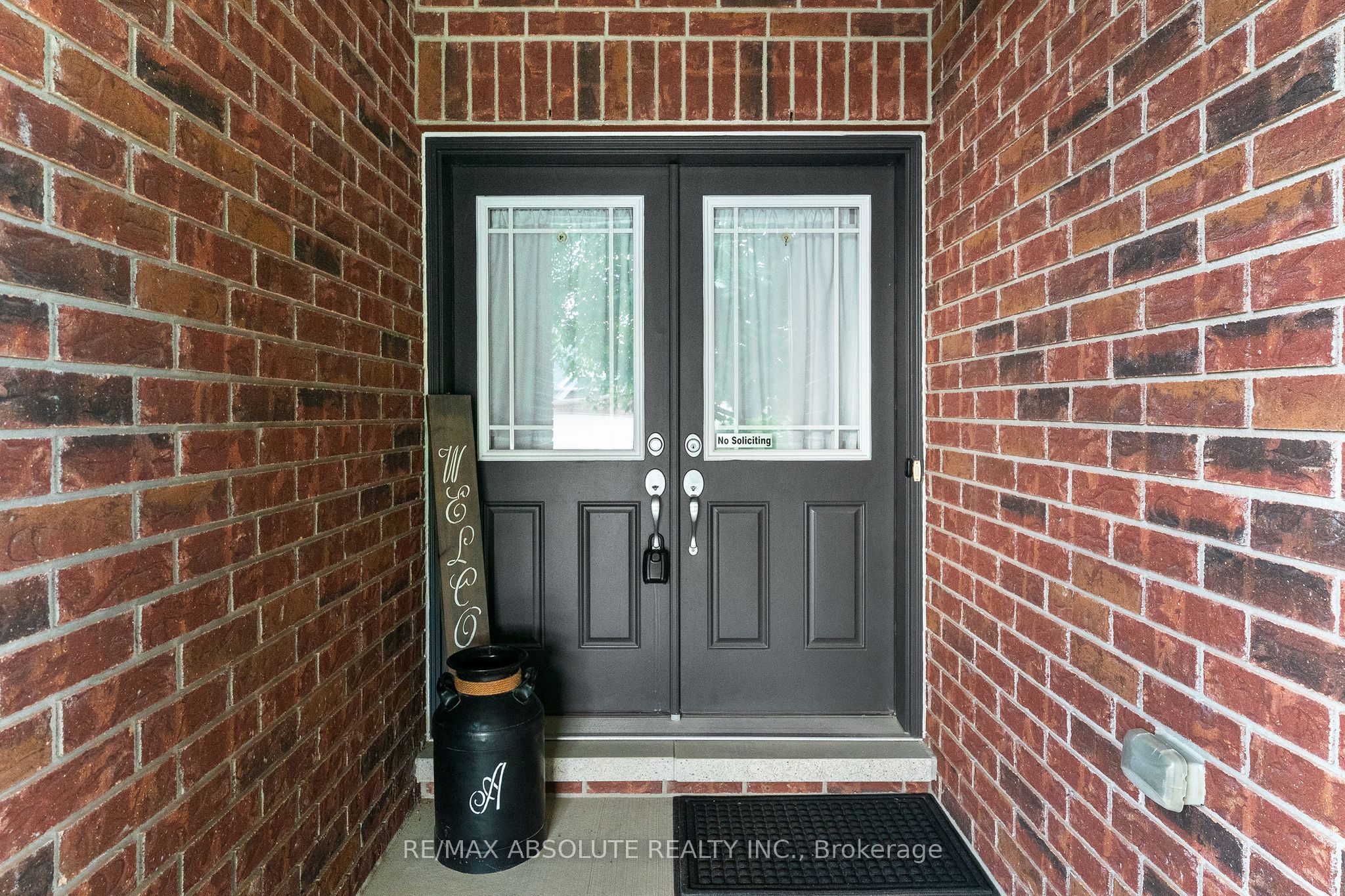 189 Edey Street Property Photo 2