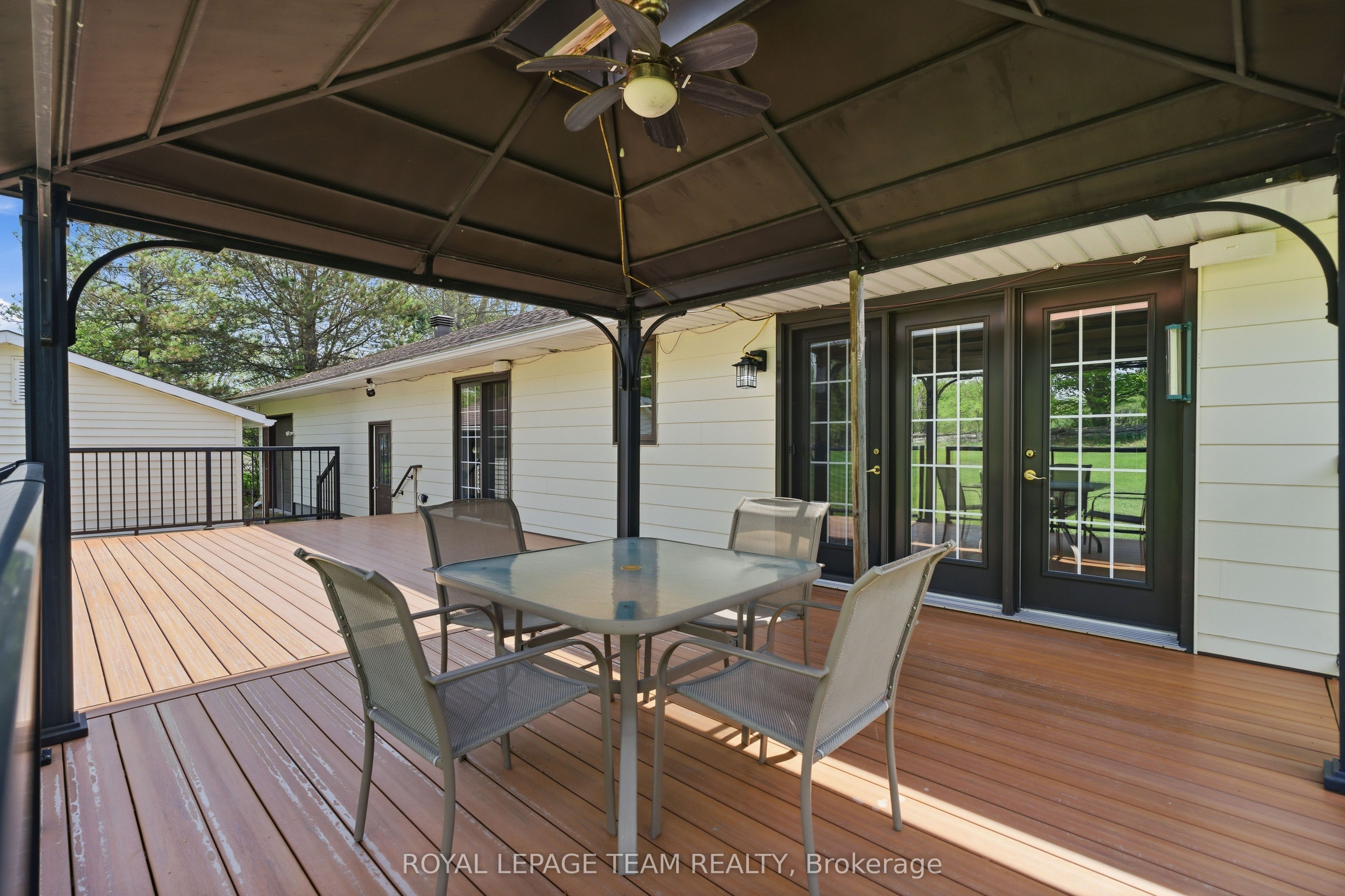 2754 Tatlock Road Property Photo 14