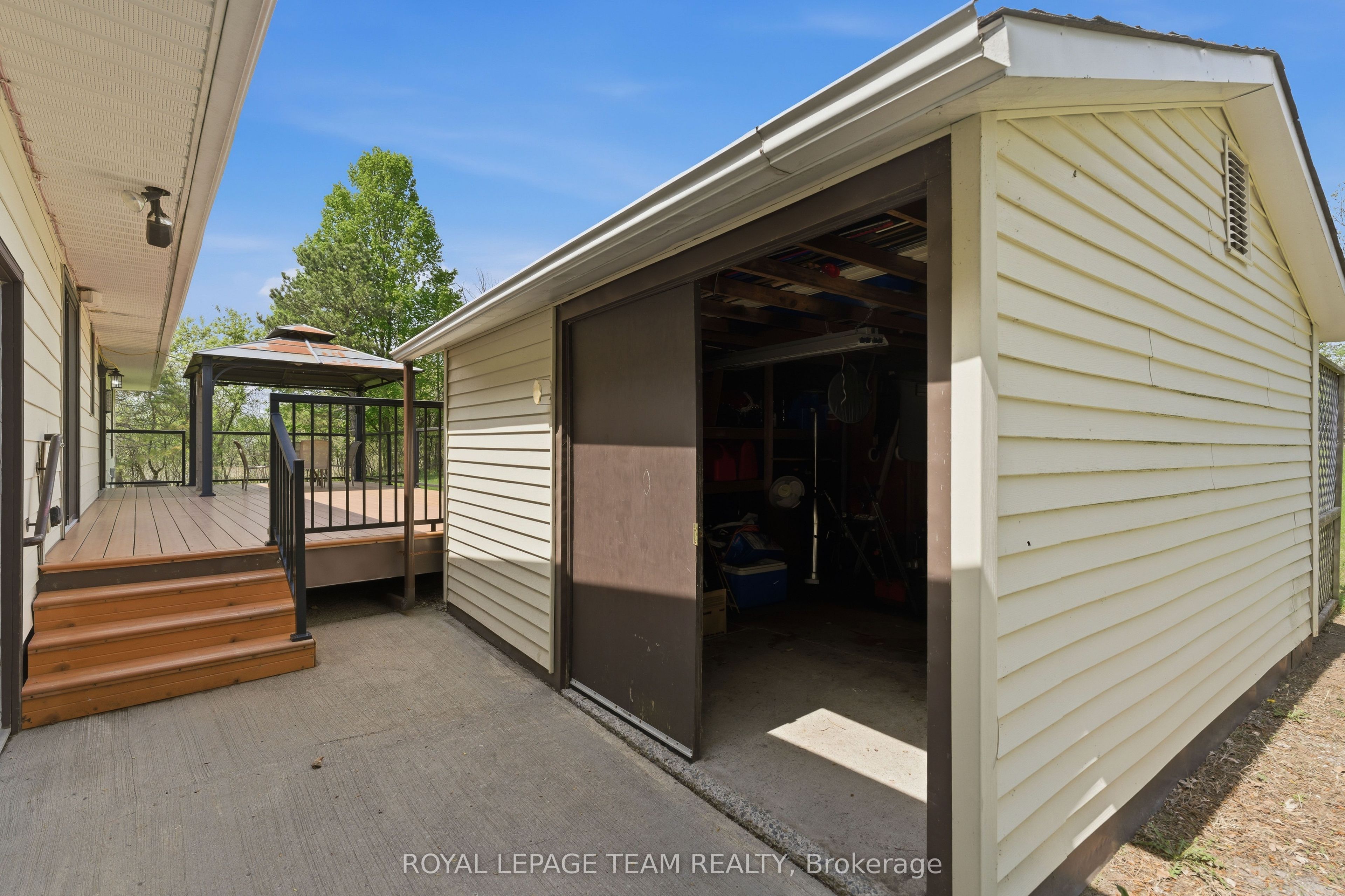 2754 Tatlock Road Property Photo 27