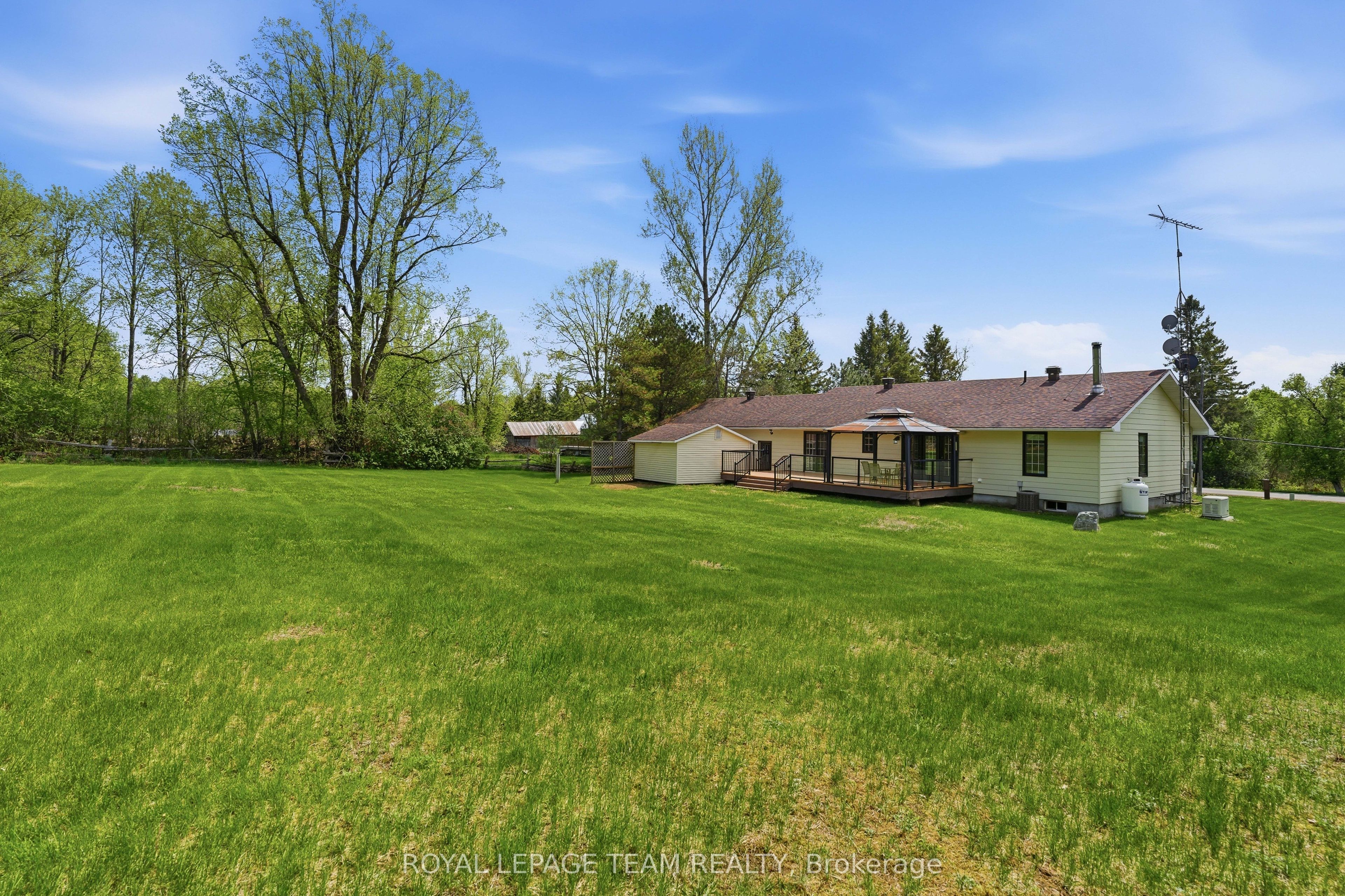 2754 Tatlock Road Property Photo 28