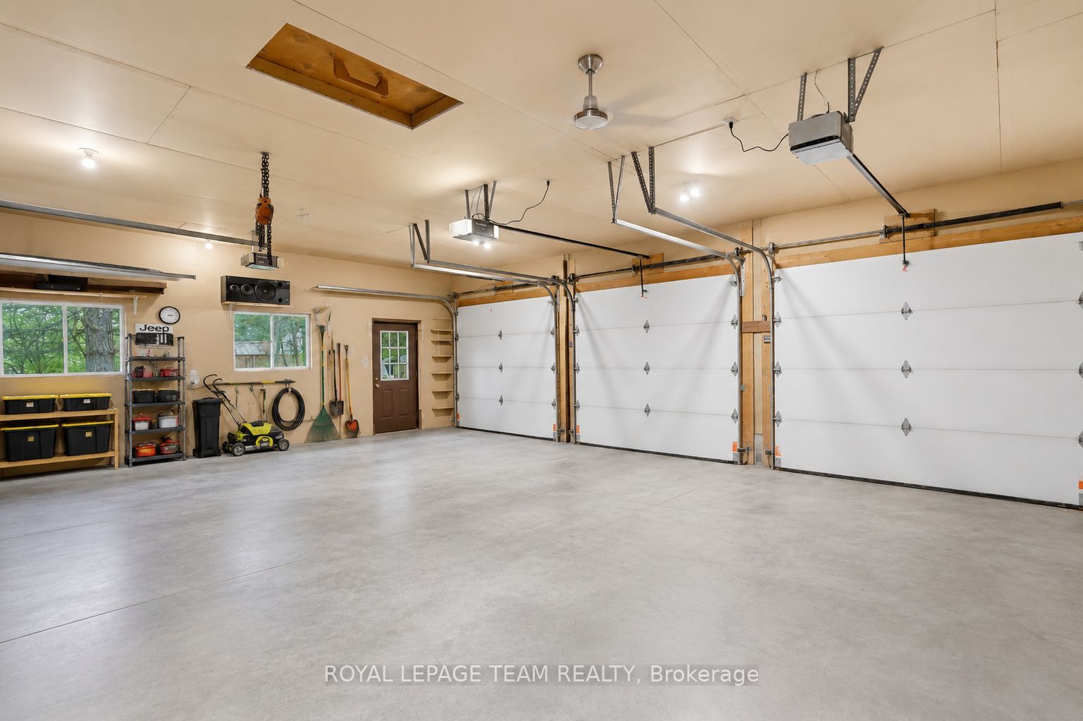 2754 Tatlock Road Property Photo 33